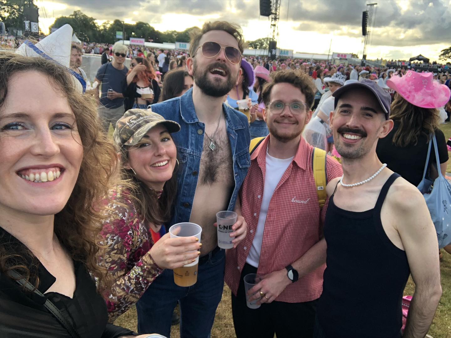 Good Luck, Babe! 🐉🏰✨