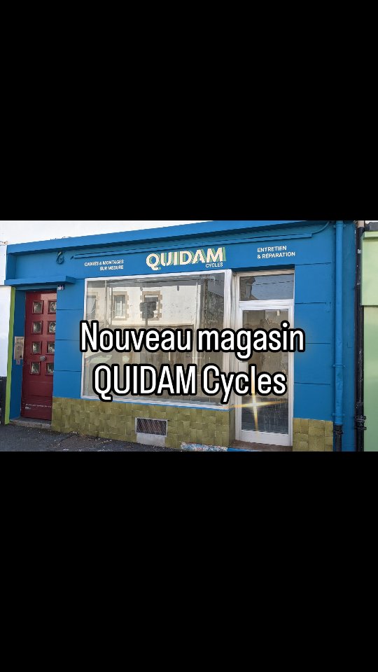 📍 Nouvelle adresse 📍
Du changement chez Quidam Cycles : un nouveau local pour de nouvelles aventures
---- 34 rue de Merville à Lorient ----
Le 2 septembre prochain :
Il n'y aura pas que de la fabrication sur-mesure, mais aussi d'autres vélos, des @marinbikes Bikes par exemple, et des vélos d'occasion.
Vous pourrez aussi y préparer vos bicyclettes pour vos prochains trips à vélo ou simplement demander un entretien pour les trajets du quotidien.
Évidemment, tous les équipements seront disponibles pour la sécurité, le confort et surtout le plaisir du vélo !!!
#gravelbike #bikeadventures #velotaff