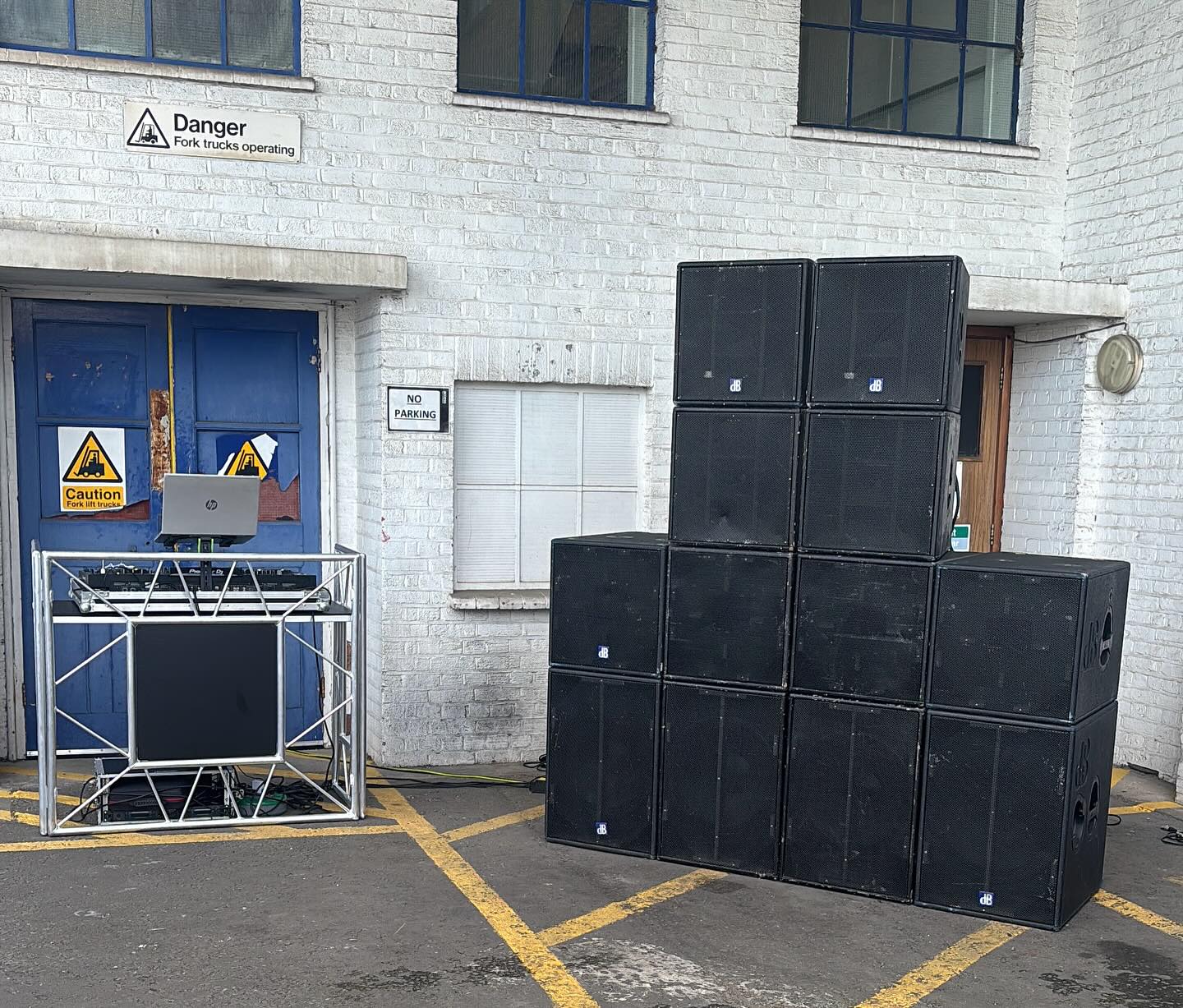 “Carnival Sunday energy! 🔊 The roots run deep—sound system culture is in the DNA at Sound Plug. From Alton Ellis to Sean Paul, it’s more than music, it’s heritage. Today, we roll out heavy, ready to bring that big sound experience to any event. Respect the foundation, build the future. #SoundSystemCulture #SoundPlug #CarnivalVibes