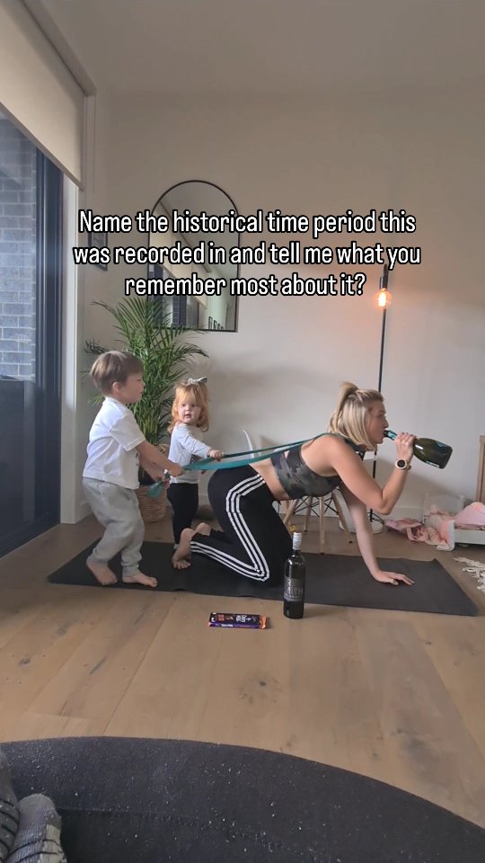 This should perhaps come with a trigger warning, but let's try to find the funny in it⚠️ 🤣🙌🏻
How did we survive it?
Share your guess and memories below. I will pick a comment at random and gift you some MTM socks 🧦
My main memories,
Live MTM zoom workouts.
Tiger King doco
Trying to learn tiktok dances
The MTM virtual couples Quiz @louisemhennessy did you guys win it?
A lot of wine 🫠
Taking the kids to find teddy bears in people's windows.
So many crafts.
I perfected the art of online shopping. (Boxes were useful for above mentioned crafts) 🛍 🤣
#flashbackfriday #fridayfunnies