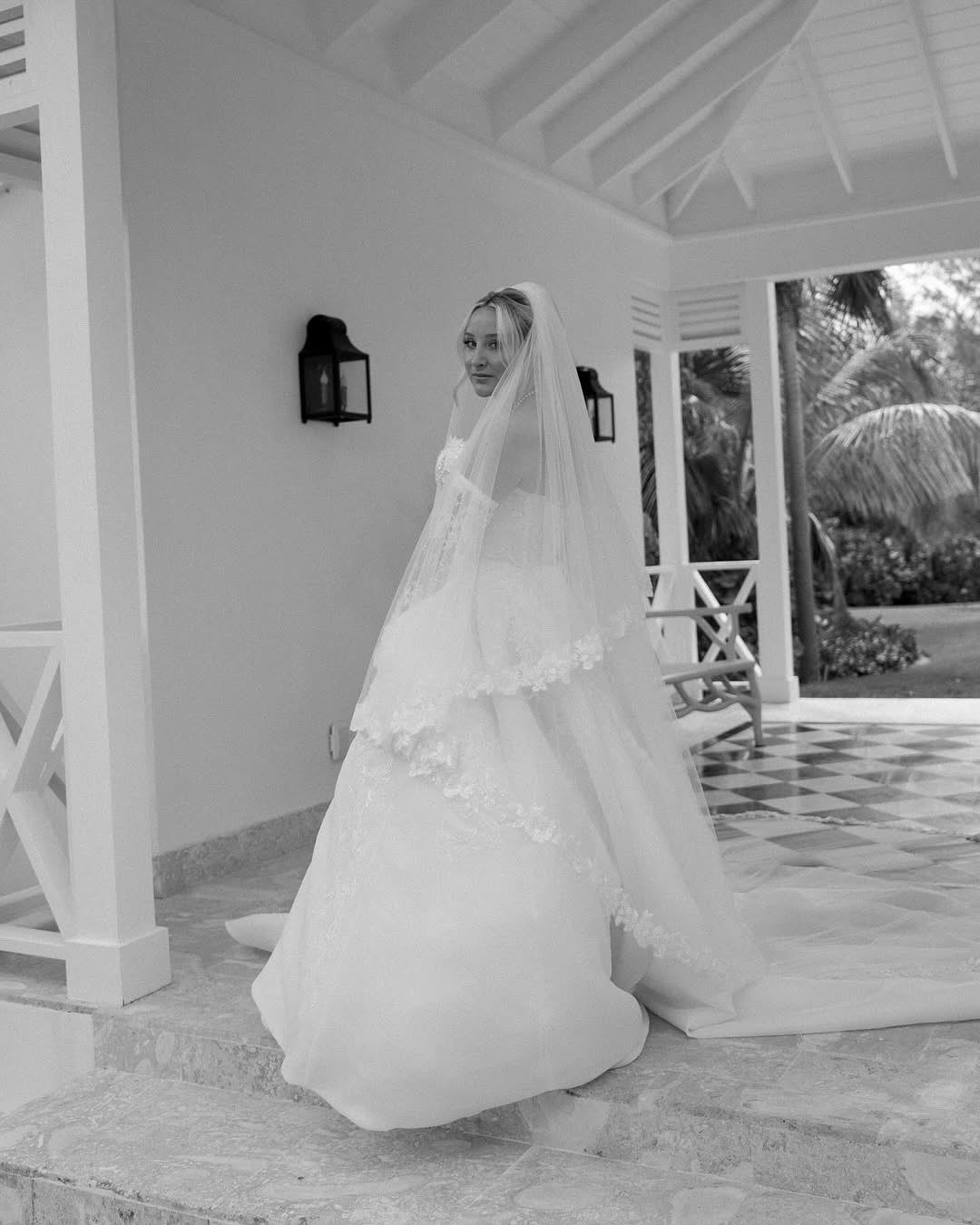Repost from @colinandlakin
•
Three days in Eleuthera with Alexis, Michael and their favorite people.
@thepotlatchclub
@chicbahamasweddings_
@phairisluxury - Hairstyling by Rebecca, Makeup by Nathy for #PhairisLuxuryTeam
#thepotlatchclub #bahamaswedding #eleutherawedding #potlatchclubweddings #potlatchclub #bahamasweddingphotographer #eleutherabahamas #bahamasbride #modernbride #tropicalluxury