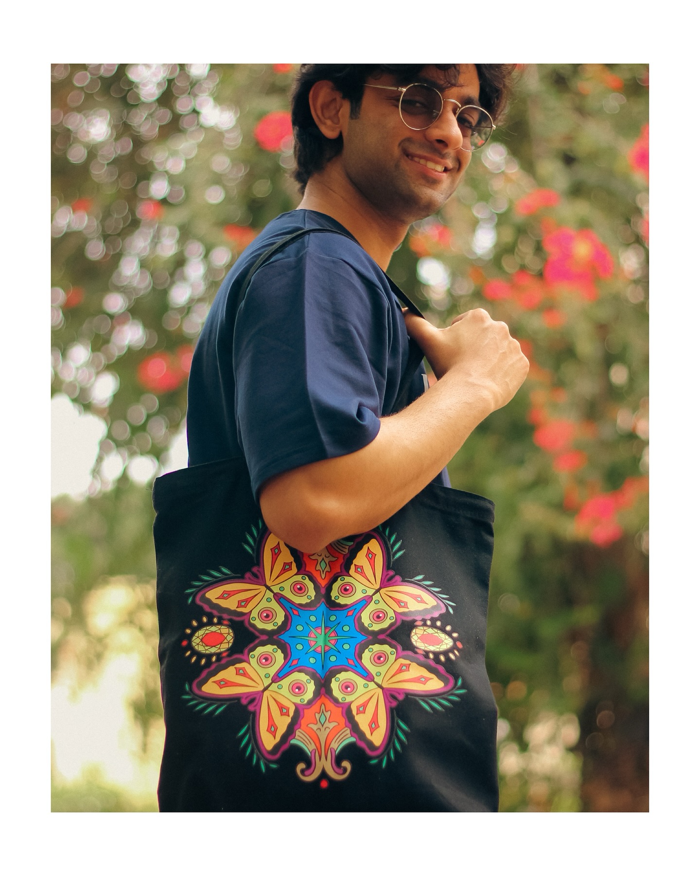 Golden Flutter is a radiant butterfly in perfect symmetry, sparkling diamonds meet gentle leaf branches, where nature and brilliance move as one🦋💠
Checkout our story for product link!
Launching tomorrow🚀