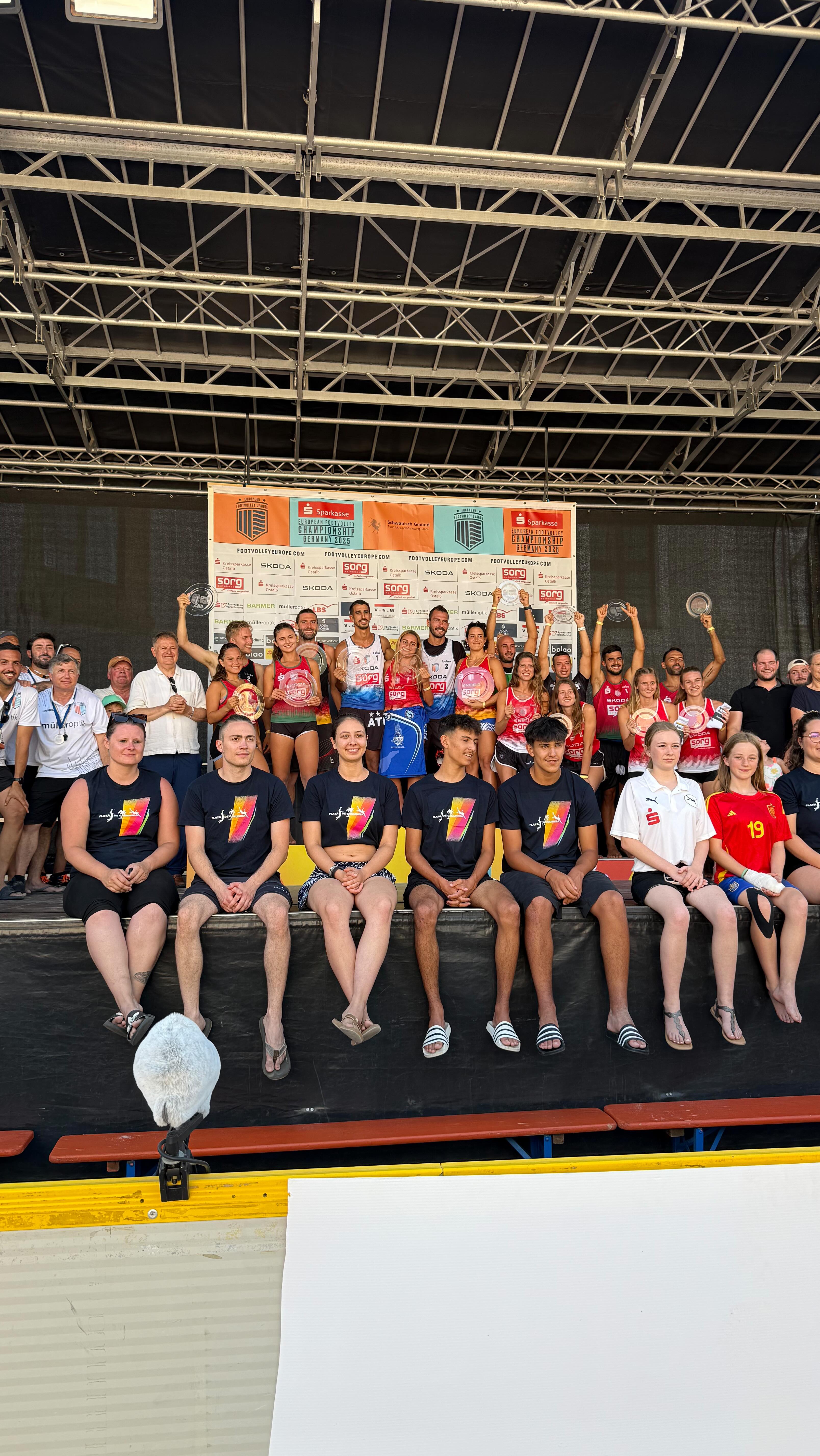 What a journey!
The Footvolley European Championship at Playa de Gamundia was filled with pure emotions, incredible matches, and unforgettable moments with amazing people. 💙 From the energy on the sand to the joy off the court – this community keeps growing stronger every year.
We’re beyond grateful for everyone who was part of this experience… and we’re already counting down the days until next year! 🔥
#Footvolley #PlayaDeGamundia #europeanfootvolleychampionship