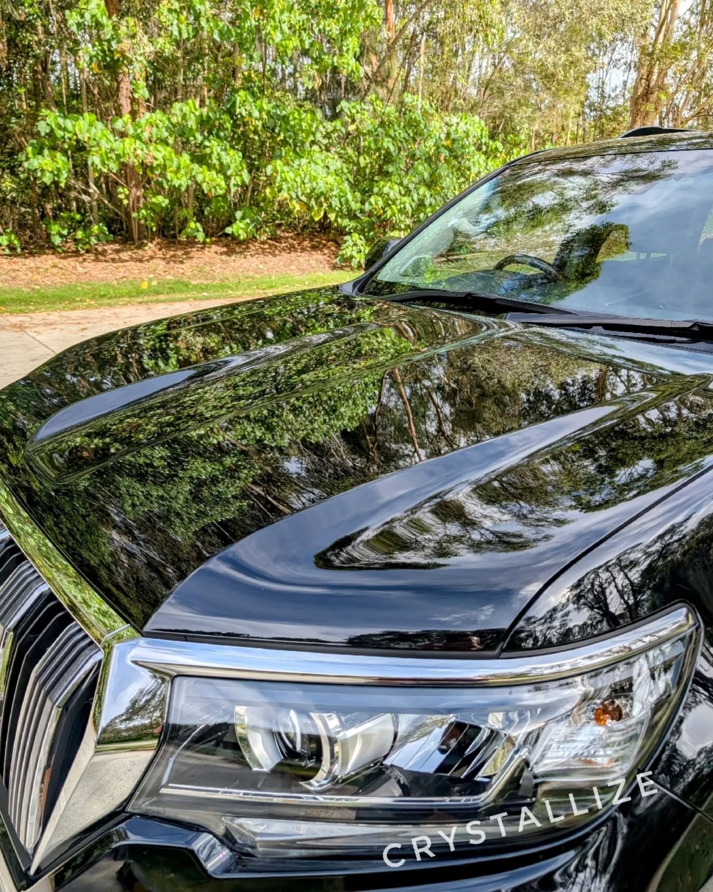 This black Toyota Land Cruiser Prado had been with its owner for a while, but dealership scratches were still showing. After some serious paint correction, every panel now boasts a flawless, mirror-like finish.
Black paint is tough, but when it’s done right, the results speak for themselves 😍
At Crystallize Mobile Detailing, we turn “new” into truly pristine.