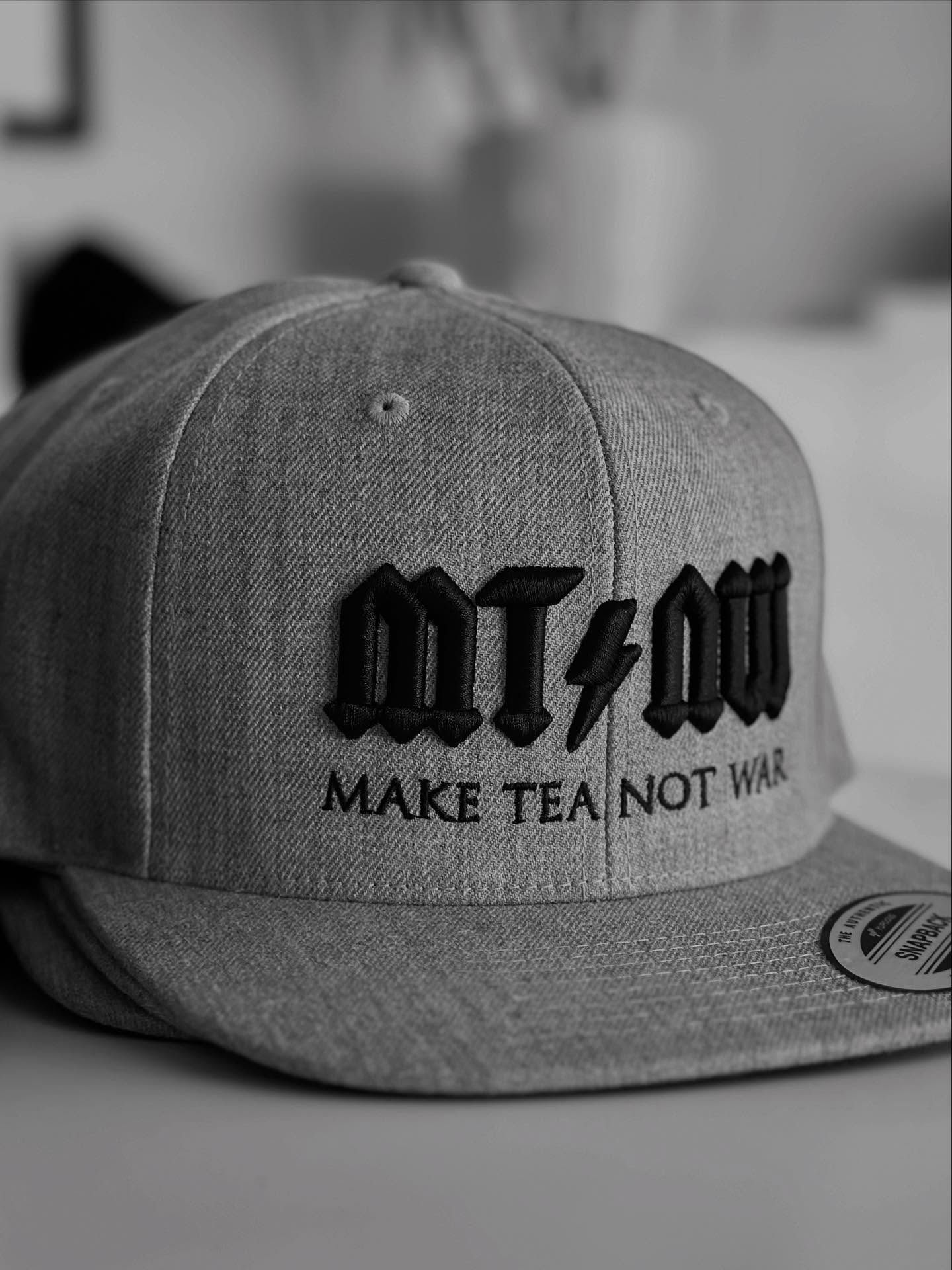 New 🧢’s for @racerteabar
MT⚡️NW
#supportsmallbusiness #dondobeachmarket #dbm #merchmaker #embroidery #customembroidery #heatpress #design