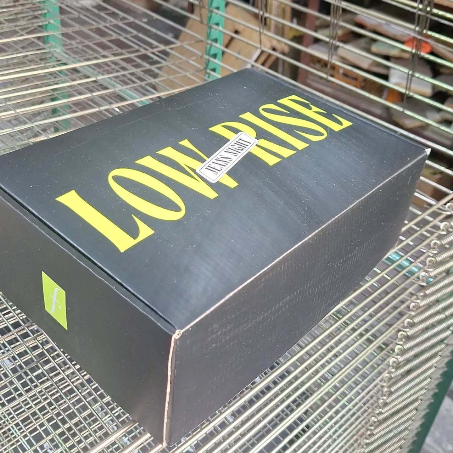 Cajas Low Rise♡ fajas y stickers. Falabella. Para sud♡ lindas!!