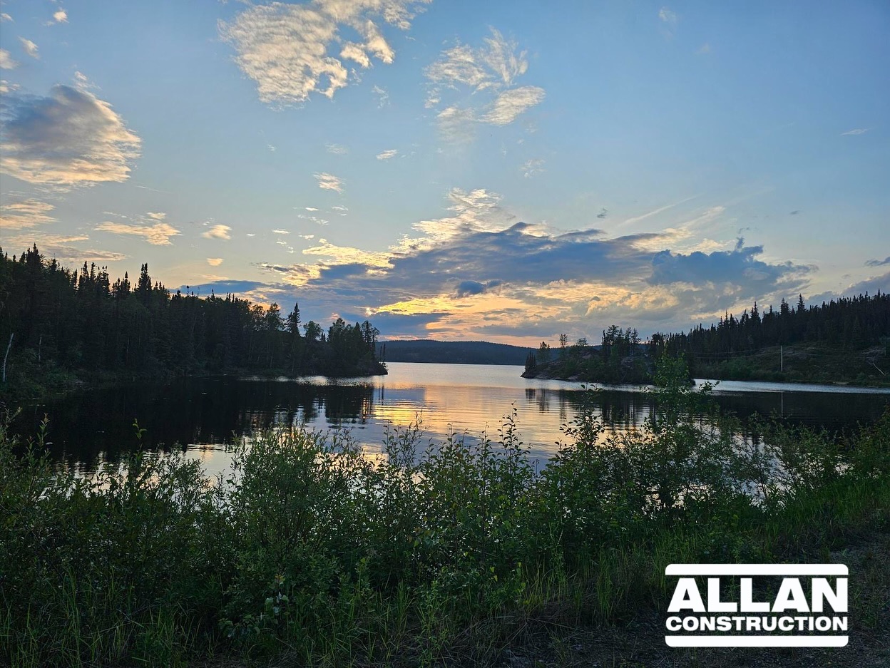 When we operate in isolated places like this, we use the next picture to power some of our tools ⚙️
#AllanConstruction #Sunset #Scenery
