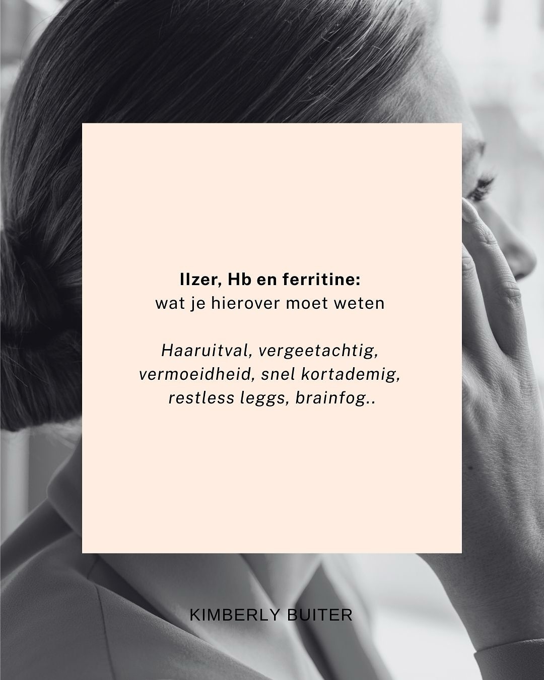 1 op de 4 vrouwen heeft een ijzer tekort en heel veel zijn hiervan niet op de hoogte.
Terwijl de klachten echt heel vervelend zijn! Zoals (mega) haaruitval, verminderd (korte termijn) geheugen, sneller buiten adem bij inspanning..
Naast dit heeft het ook impact op een volgende zwangerschap en het kindje als je te weinig ijzer in je voorraadje hebt.
Grotere kans op vroeggeboorte, een laag geboorte gewicht én meer kans op misselijkheid tijdens zwangerschap.
Dus zowel voor élke vrouw essentieel om de waardes te laten checken. Zeker als je in de risico groep valt!
Dus hup hup ! Meer energie en een mooie bos haren willen we allemaal 😍
X Kimberly