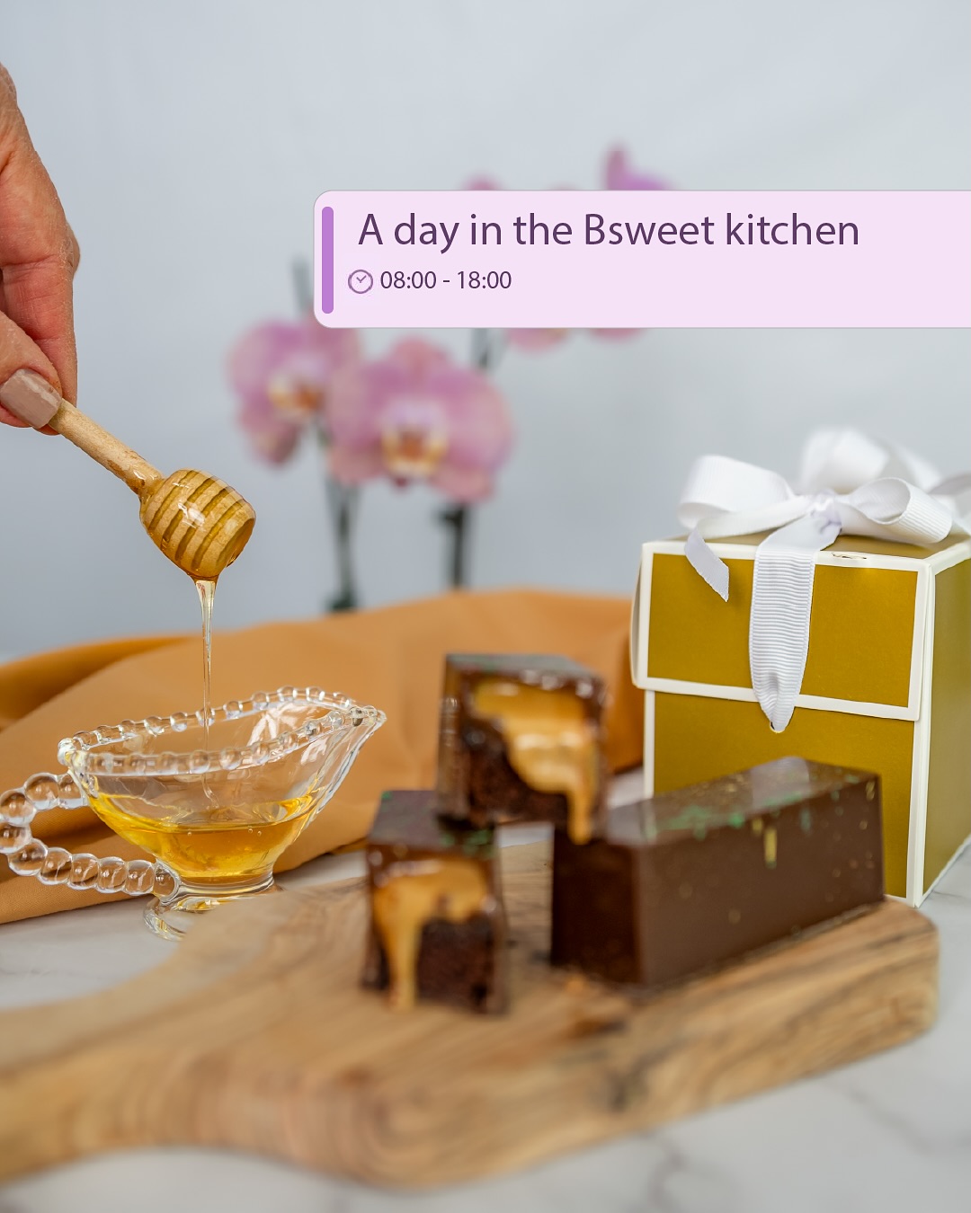 From the oven to the final ribbon, every treat is made with time, care, and lots of love.
Our day starts early and ends with the scent of something special being wrapped a handmade gift, crafted just for you.
Ready for that first-bite magic?
Place your order on our website:
www.bsweettoronto.com
(link in bio)
#HandmadeWithLove #nopreservativesadded #BSweetMoments #chocolategifts #honeycake #weddingfavors #honey #chocolate #mashmallow #callebaut #brazilian #sweet #sweetgift #paodemel #bemcasado #toronto #torontogta #gifts