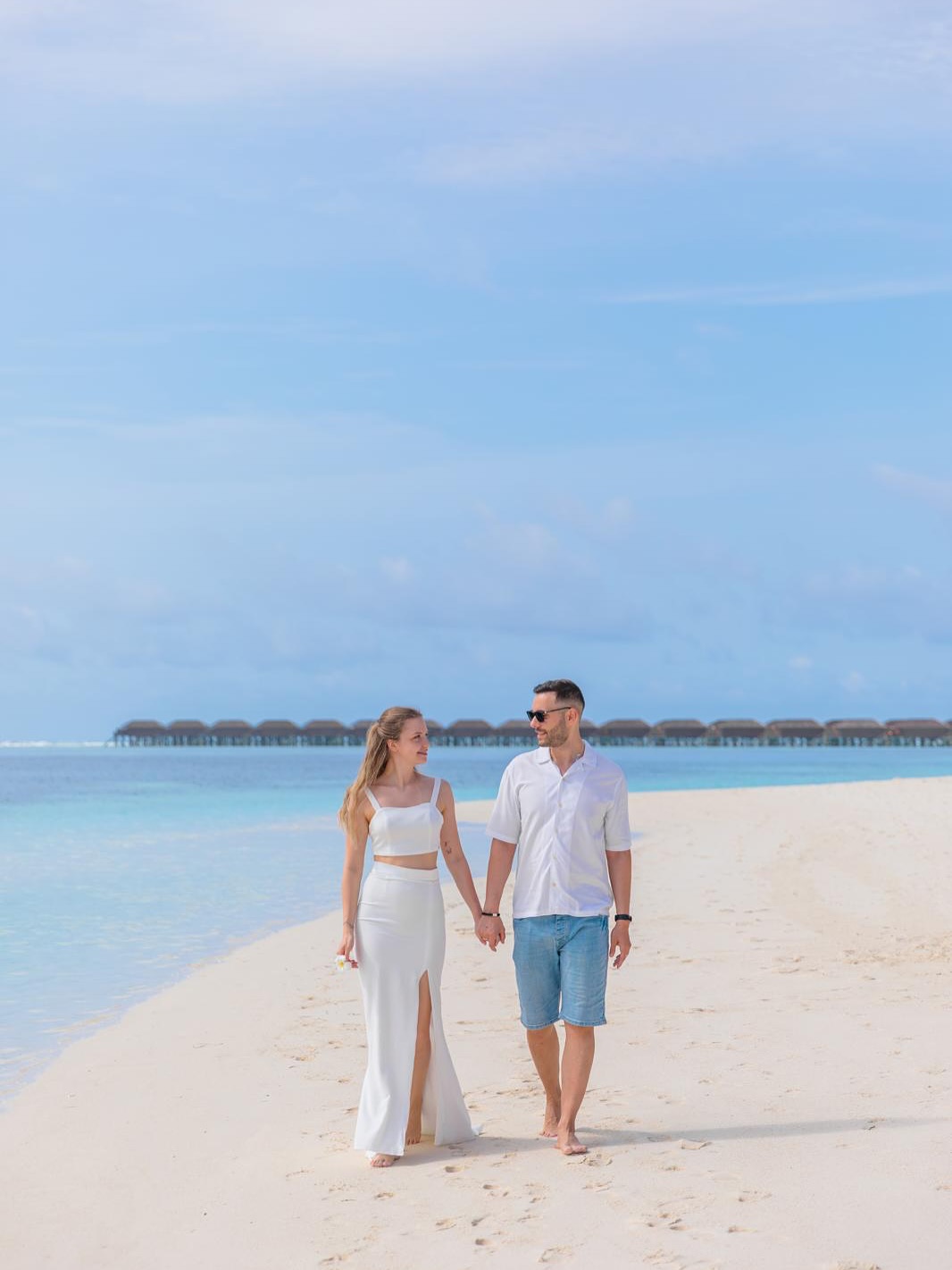 Real Bride Tamara 🤍
in ihrem Traum-Zweiteiler.
Vielen dank für die lieben Grüße von den Malediven einfach Traumhaft 😍
Ich wünsche euch nochmal alles Liebe für eure gemeinsame Zukunft und bedanke mich recht herzlich für dein Vertrauen. 🫶
Natürlich gabs auch Bilder vom Hochzeitstag. Swipe ➡️
#realbride #wedding #bride #beautifull #brautmode #vorarlberg #brautausstatter #dreamdress