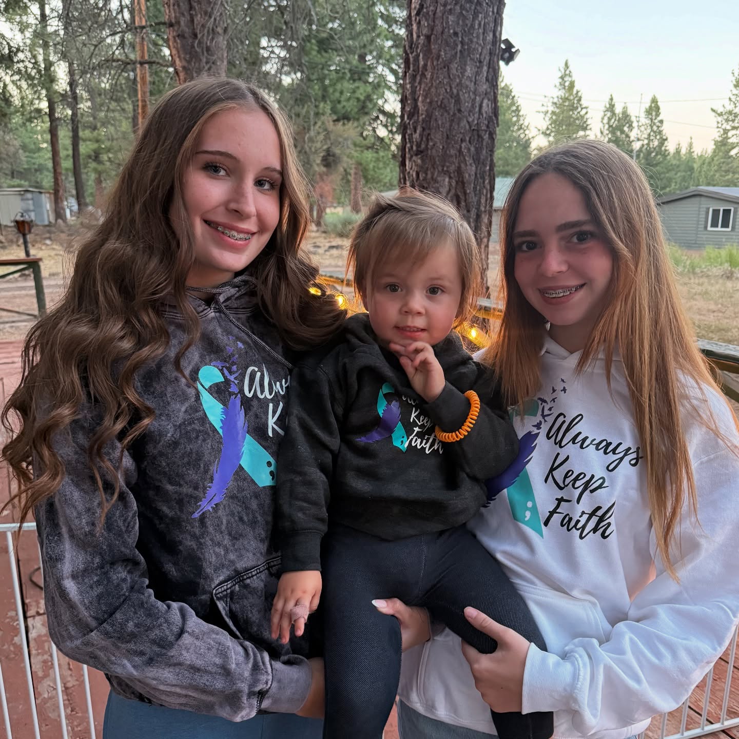 White (hoodie or crew), black (hoodie or crew), camo and vintage wash sweatshirts available 💜
XS-XL $40
2XL $45
3XL $48
*Youth available for white, black and camo $35
((Shirts fit true to size))
Jess is wearing a S
Monster is wearing an XS
Black t-shirt with vinyl
::DM: Color, address && size::
** No altering designs**
If you are a new customer to us please go and DM your address to Always Keep Faith.
•$8 flat rate shipping for 1 or more items•
We take Venmo (Always Keep Faith Venmo) or Cash at pick-up