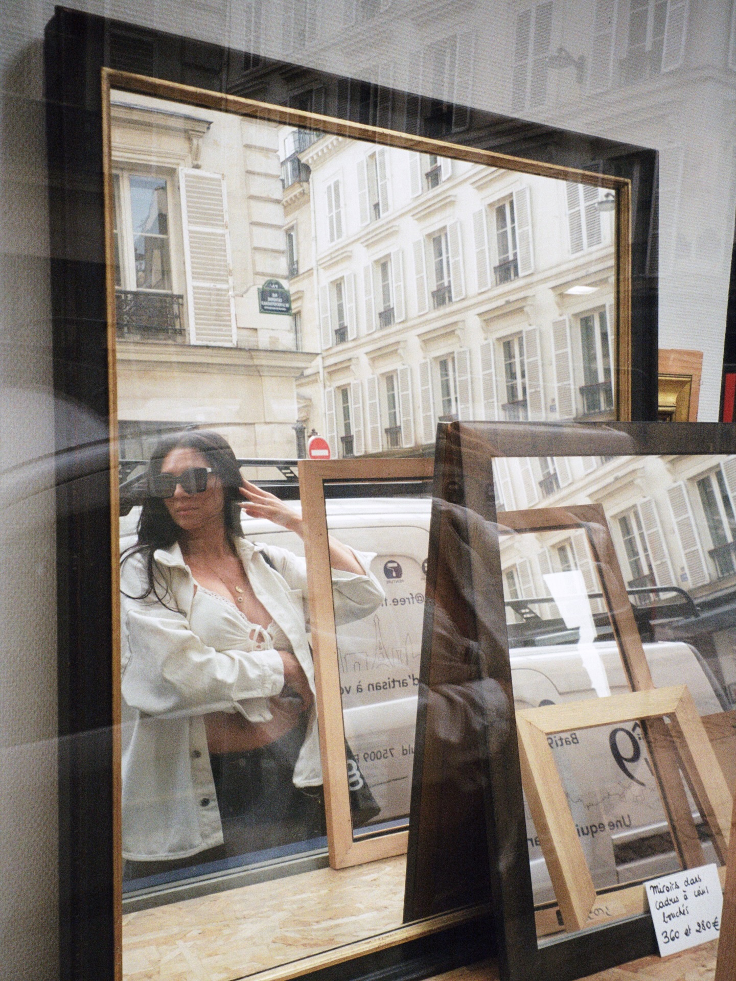 June in Paris 🦢🥀 reflecting on summer & savoring August. How sweet it is to be fully with others and fully in one’s life while it’s happening. 📷 @remybourdeau