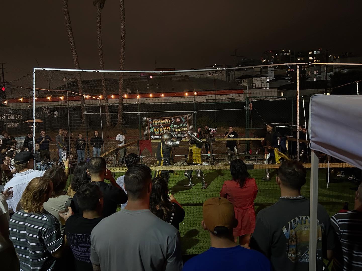 Join us THIS SATURDAY AUG 30TH for KNIGHT FIGHTING!
Its back and only getting better! The @losangelesgoldenknights are back and are going to be dueling it out in the ring from 7pm-9pm!!
Get your ticketd at the link in bio or $20 at the door!
The knights will stick around and take pictures and hang out. @venicepaparazzi will be here as welm with a photobooth for your scrapbook photos!
SAT AUG 30TH 7-9pm!