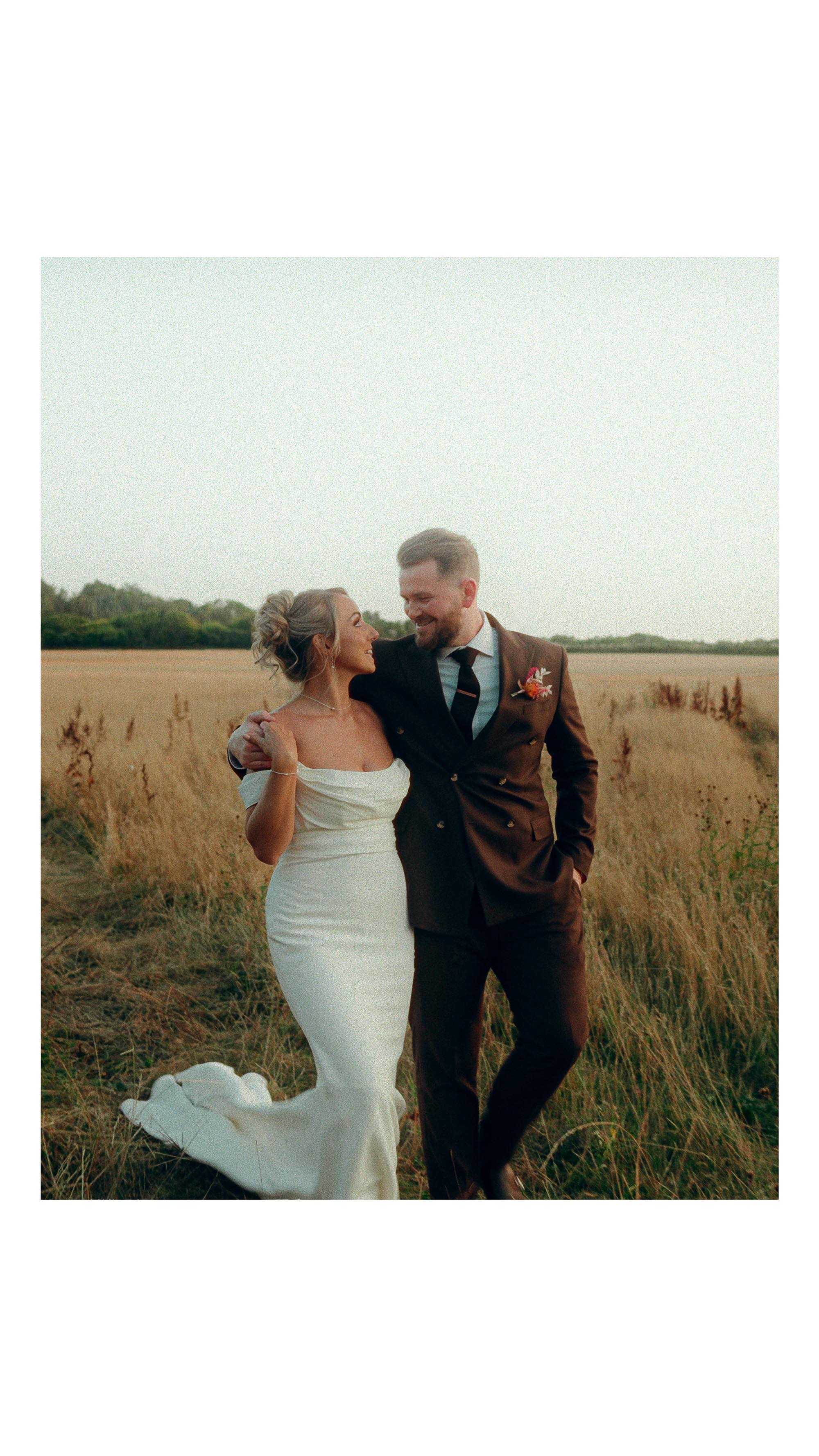 What a day at Lapstone Barn with Laura & Adam 🌿✨
From start to finish it was packed with colour, laughter and the kind of energy that makes filming feel effortless. Adam proving once again that brown suits need to make a comeback 👌 and Laura looking incredible every step of the way.
Lapstone itself is such a treat to work in — light everywhere, space to play, and a backdrop that makes everything look even better on film.
Massive thanks to Laura & Adam for letting us capture it all ❤️ Here’s their trailer… and trust me, you won’t want to miss this one 👀✨
Stylist & OTD Coordinator | @amw.events
OTD assistant @melissa.amwevents
Venue | @lapstonebarn
Photographer | @markhortonphotos
2nd shooter | @tomxpreece.photos
Videographer | @prsprfilms
Linens | @theknottednapkinco
Daytime Musician | @chechesterman
Evening Band | @apolloanthemsband
Florist | @wild_poppy_blooms
Doughnuts | ©krispykremeuk
Stationery | @peachwolfe
Banners | @daydreamer_creative_studio
Hireware | @alba.tableware
Hair | @vivwoodfordhair
Make-up | @hesterlilymakeupartistry
#LapstoneBarn #CotswoldsWedding #WeddingVideographer #UKWeddingVideographer #ColourfulWedding #WeddingVibes #NonTraditionalWedding #BarnWedding #WeddingFilm #WeddingCreators #WeddingPartyVibes #AlternativeWedding #WeddingDayFeels #UnposedWedding #WeddingCommunity #WeddingMagic #WeddingFilmMaker #RelaxedWedding #HereForTheParty