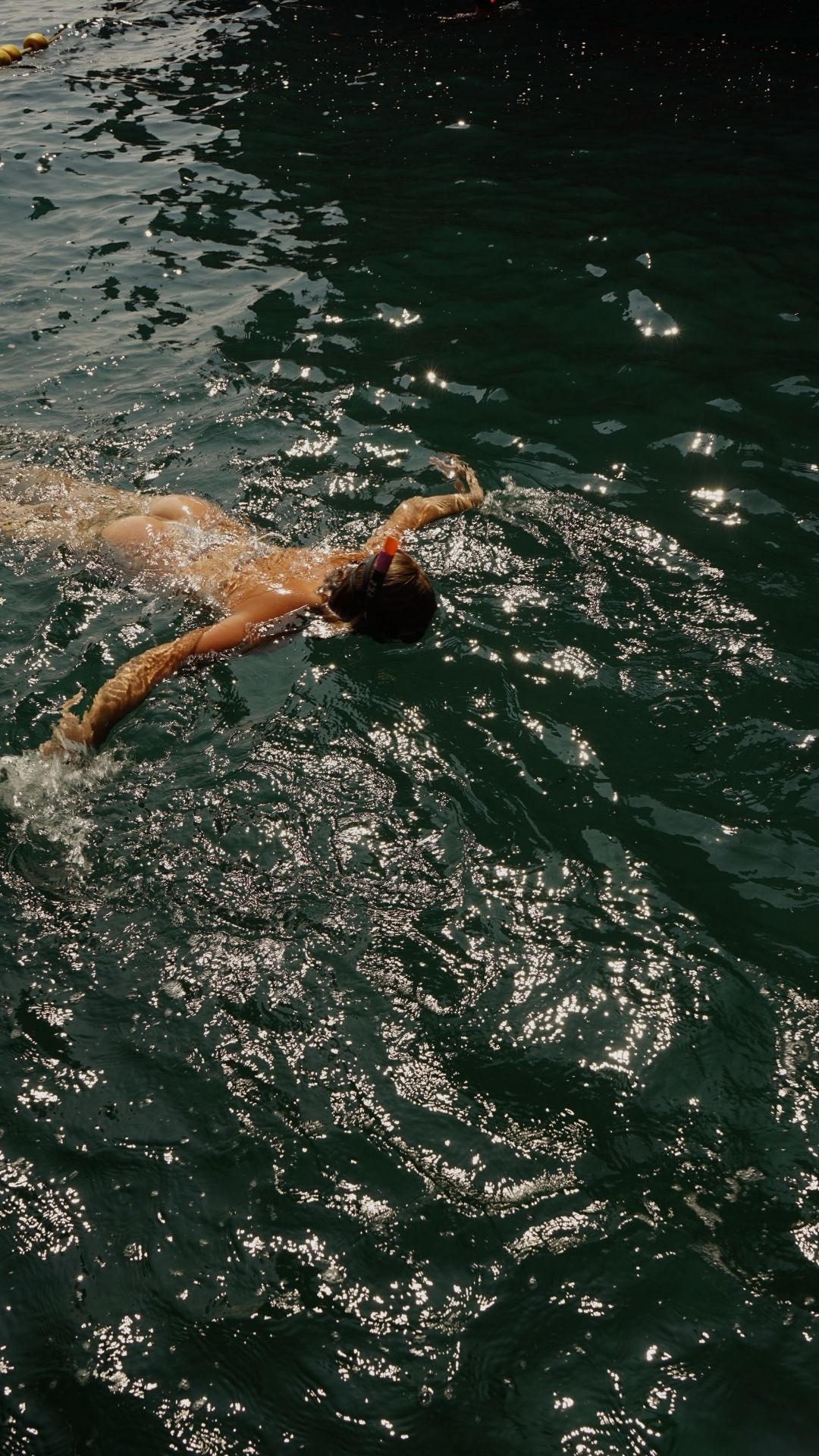 September in Tenerife = your golden window🌞
When the crowds head home and the island slows down, this is when Tenerife feels like it’s just yours.
Quiet streets, calm beaches, and that perfect chance to top up your vitamin D before winter sets in.
At Crystal Apartments you’ll enjoy:
🌊 endless ocean views
🏡 spacious apartments with private pools
🤍 the perfect base for a boutique getaway or slow-working nomad life
September is calm, bright and made for recharging.
Stay a little longer, breathe a little deeper.
📩 Check out our link in bio for last-minute stays — longer periods welcome.
Because honestly… if you can’t reset here, where can you? 😉
____
#discovertenerife #visittenerife #vakantiehuis #vakantieappartement #losgigantestenerife #luxuryholidayrentals #tenerifesouth #vakantieinspiratie #luxuryholidays #vakantiehuisspanje #vakantiewoning #vakantiewoning_spanje #luxuryholidayhome #hoteltenerife #vacationtenerife #holidaytenerife #canaryisland
• Boutique holiday Tenerife, last-minute Canary islands, Digital nomad stay, luxury holiday home, apartment with private pool, sea view, Los Gigantes