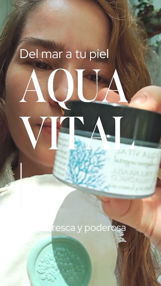 Hidratación viva, fresca y ligera✨
Con 30% de musgo de mar (Sea Moss), Aqua Vital es como un sorbo de agua para tu piel 🌿💧
Perfecta para usar todos los días y darle a tu rostro ese glow natural que tanto amamos 🌊🌿
#seamoss #musgodemar #espirulinaazul #acidohialuronico #cremafacial #facial #cuidadofacial #natural #organico #cosmeticanatural #artesanal #ecoamigable