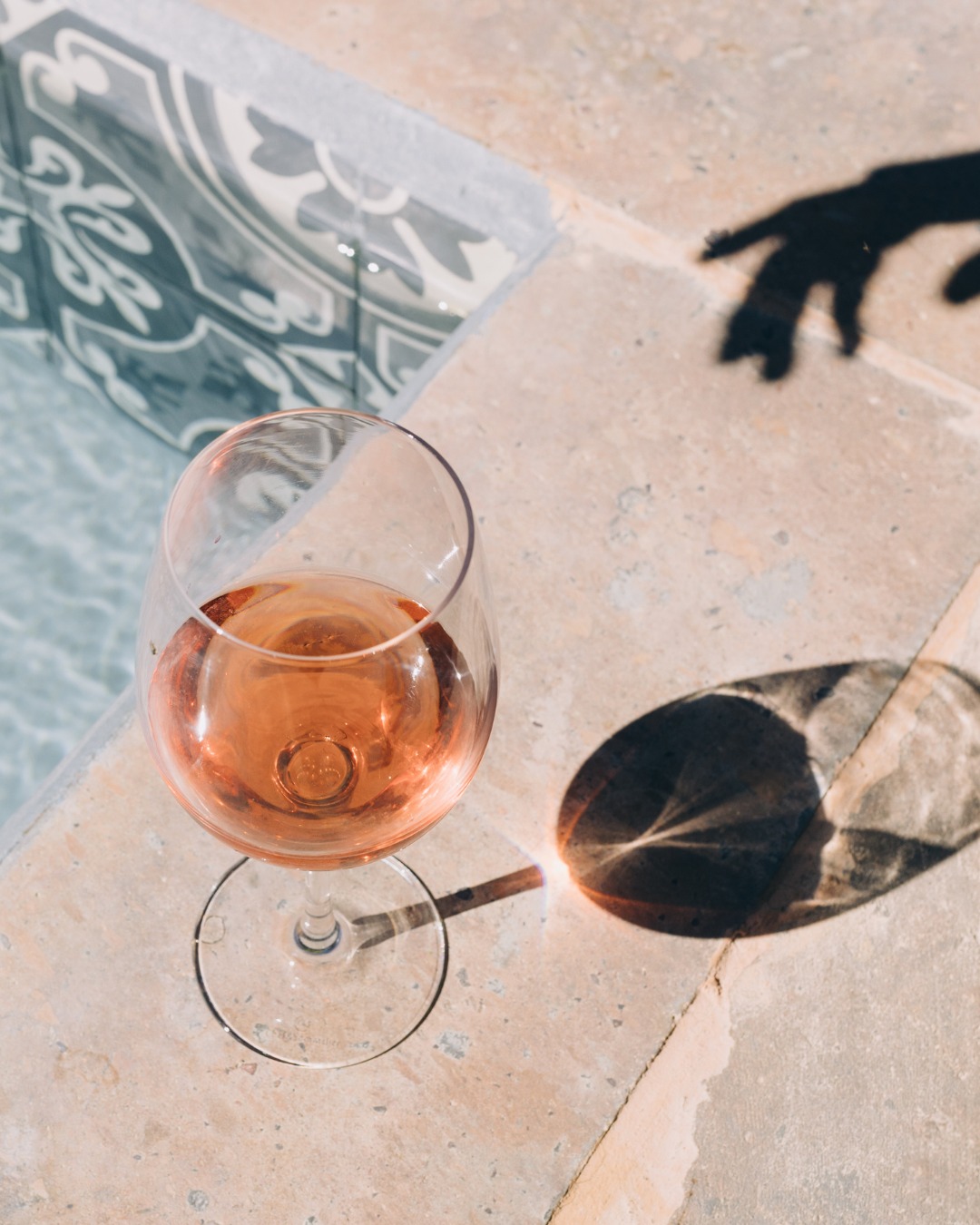 Work’s been done, ideas have been planted, and the to-do list can wait till Monday.
Time to log off, stretch out, pour something nice, and soak in whatever your version of unwind looks like.
Big or small, celebrate what you got through.
We’ll be back next week — to do it all again
#TheLifeStyleEdit #FridaySignOff #CreativeBusinessLife #RestIsProductive #SlowDownToSpeedUp