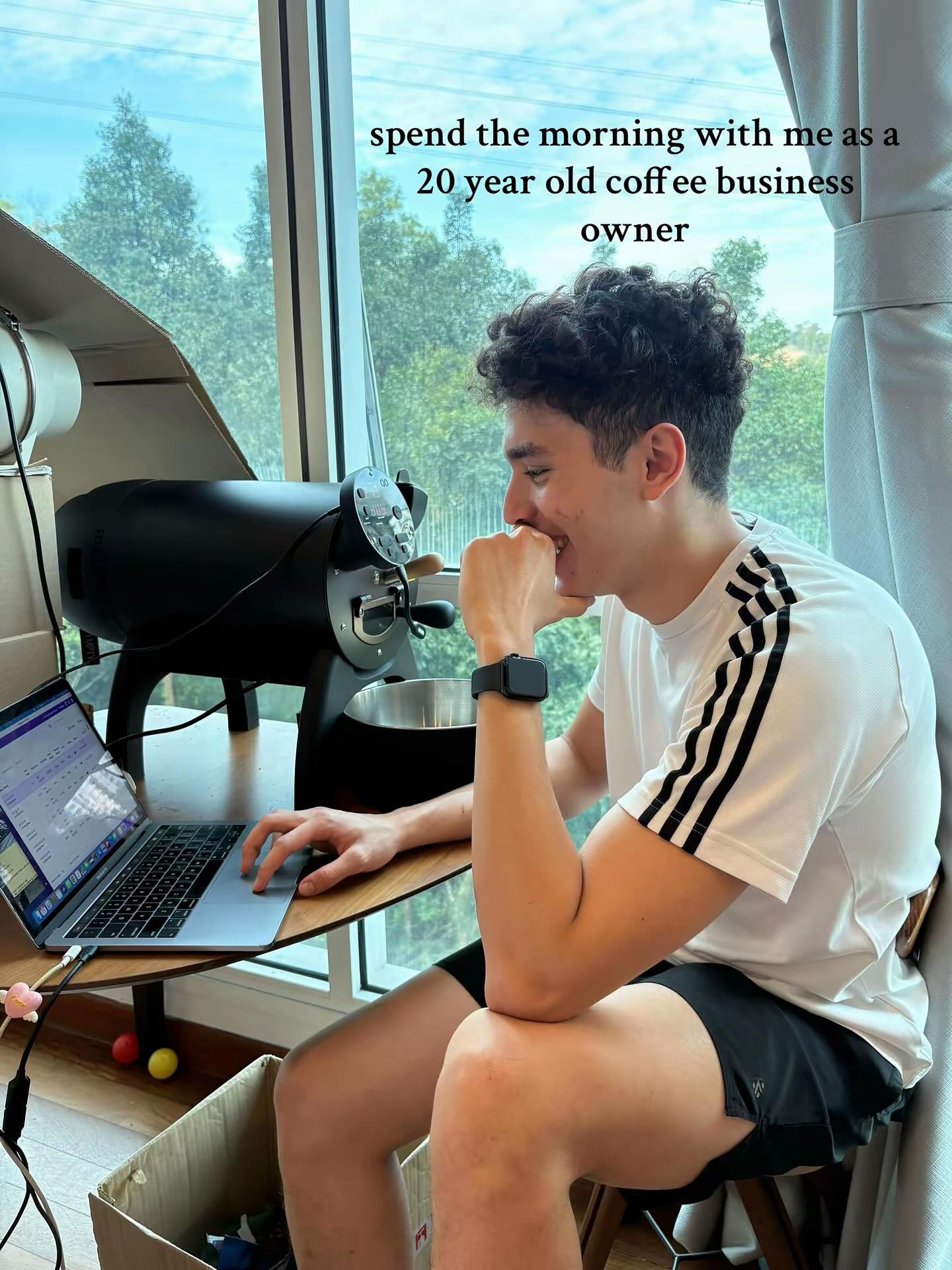 A morning of roasting + packing 📦☕
we’re so grateful for all the support and can’t wait to grow even bigger we’re soon moving into a co-roasting space
#coffeelover #supportlocal #entrepreneurlife #specialtycoffee