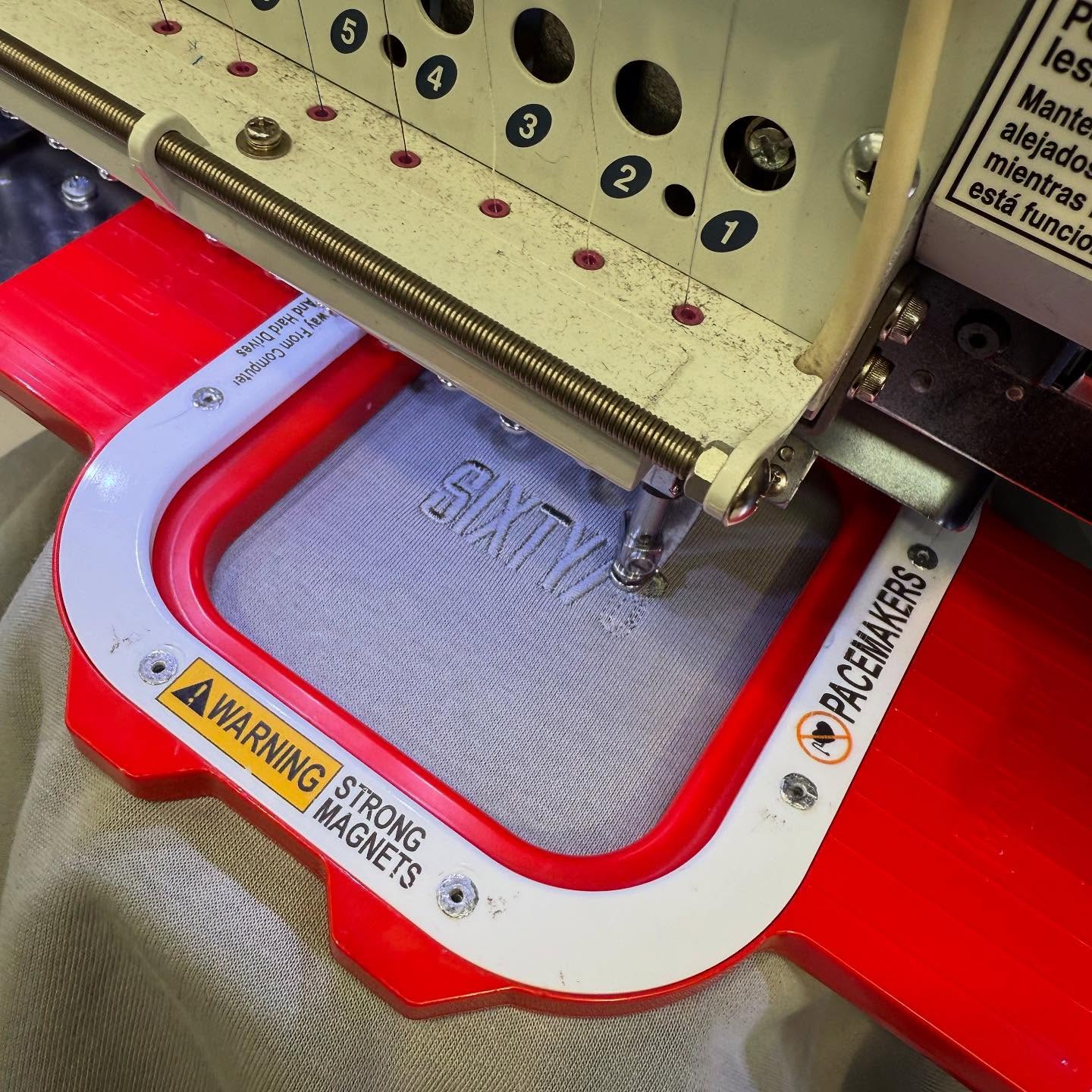 A bit of embroidery for @sixty8.cc on the go, the tonal embroidery working well here
.
.
#autumn #winter #ascolour #ascolourhoodie #clothing #tshirts #clothing #printers #decorators #silkscreen #screenprinting #ink #colour #print #embroidery #directtofilm #directtogarment #product #garment #tshirt #hoodies #screenprintinglife #hood