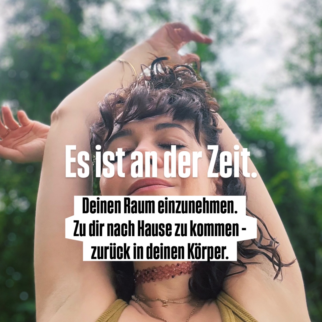 Hello wonderful, sensitive soul 🫶🏻
Du bist nicht zu viel. Du fühlst nicht zu viel. Du bist nicht zu sensibel oder gar empfindlich.
Du trägst ein Geschenk in dir. Voller unglaublich wichtiger Weisheit und tiefem Ur-Wissen.
Für dich ist’s besonders wichtig, dich bei alldem was in dein System einströmt, bei dir bleiben zu können und deinen Körper als sicheren Hafen zu erfahren.
⤵️
Es ist Zeit.
Zeit für eine neue Zeit.
Ich fühls in jeder meiner Zellen.
Entdecke die individuelle Ausdrucksweise deines Körpers & Nervensystems als deinen Wegweiser zurück zu dir 🫀
Du trägst eine Geschichte in dir und deinem System. Nicht nur deine eigene, sondern eine familiäre, eine gesellschaftliche.
Dein Körper erinnert dich daran. Deine Schmerzen, Symptome, die Art und Weise wie du dich bewegst - körperlich und auch durch dein Leben.
Und daran ist nichts verkehrt oder schlecht. Es repräsentiert deinen Ist-Zustand, welcher Resultat deiner ganz individuellen Beschaffenheit, die nur du alleine genauso mitbringst in diese Welt.
Die dich besonders macht. Die dich ausmacht.
Es gibt keine Garantie fürs Menschsein. Deine Geschichte ist so individuell und komplex wie du selbst.
Und deshalb ist mein Versprechen an dich:
Ich möchte keine Versprechen mehr geben und mich von jeglichen Erwartungen & Vorstellungen distanzieren.
Ich möchte dir mit wertfreier Offenheit begegnen für alles was du mitbringst ohne zu erwarten, ohne zu beschönigen.
Auf Augenhöhe. Menschlich. Verletzlich.
Ehrlich. Transparent.
Tauch mit mir ein in…
COEXIST 1:1 🫀
Als Einzelerfahrung
Im 3er Set
Im 5er Set
& nach individueller Vereinbarung
⤵️✨
Messenger Support
Free Vibe Check
Ab 3 Sessions + Integrationscall
🆕✨🆕✨🆕✨🆕✨🆕
Derzeit vergebe ich Schnuppersessions auf Spendenbasis für eine Einzelerfahrung Session á 2.5H online oder in Innsbruck
🆕✨🆕✨🆕✨🆕✨🆕
Anmeldung & alle Infos unter dem Link in Bio und natürlich auf Anfrage 🫶🏻
Muchos Love
Eva 🫀
NERVENSYSTEM GESUNDHEIT
PRÄSENZ
BODYWISDOM
EMBODIMENT
#embodiment#nervensystemheilung#emotionalrelease#achtsamkeit#feelittohealit#körperarbeit#mentalegesundheit#bodywisdowm#körperweisheit #hochsensibel