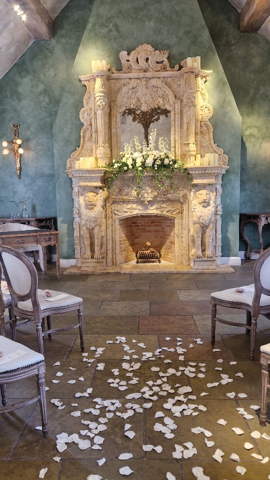 Every day has its fun moments, and getting to go wild with petals brings out the child in anyone!
With our fabulous wisteria trees framing the beginning of the aisle @lepetitchateauweddings
#weddingdecor #weddingaisles #weddingaisle #weddinginspo #weddingfun #married #2025bride #weddingflowers #wisteriadecor #wisteriatree #weddingbehindthescenes
