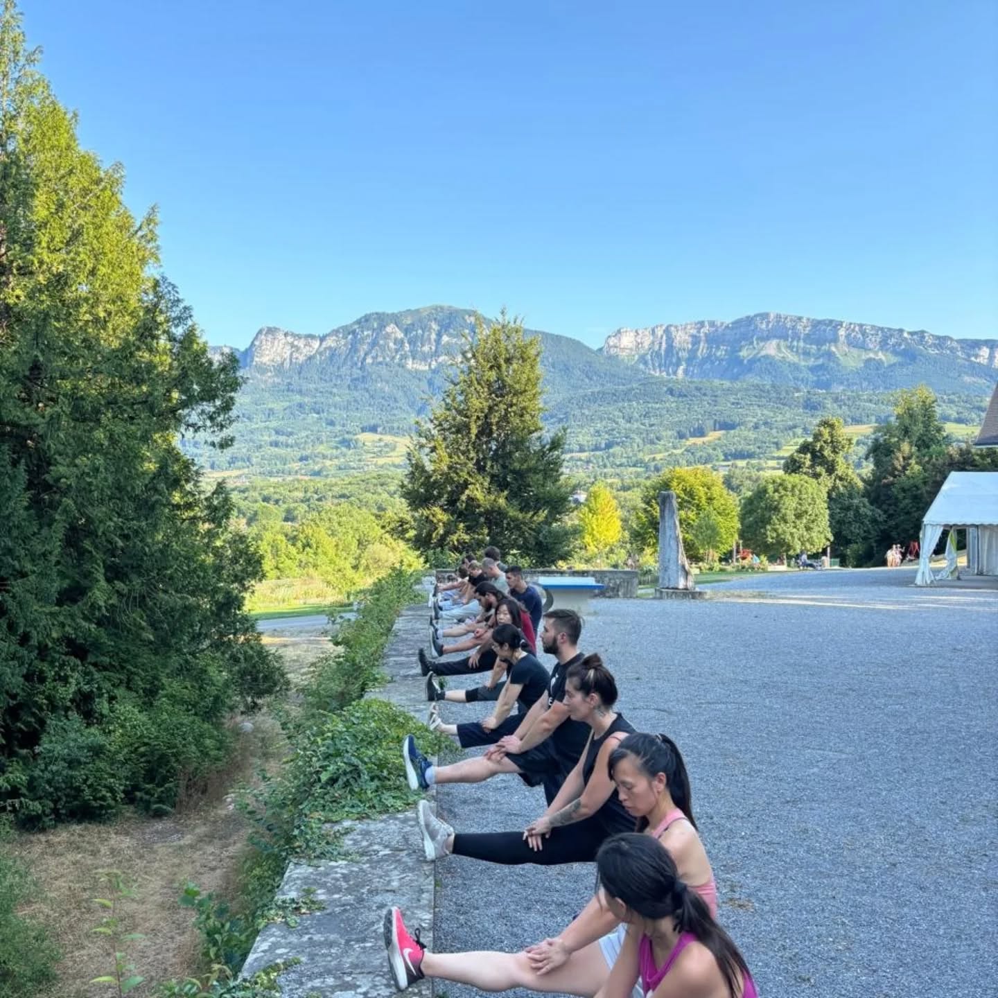 Quelques photos des cours de cet été donnés au plain château.
Un succès !
Merci à tous pour votre participation.
Les cours reprendrons des le 1er septembre dans la salle multifonction d eteaux.
Pour plus d info
www.thewayofshaolin.fr
07 87 80 38 92
#kungfu #thewayofshaolin #kungfushaolin #shaolinkungfu #shaolin #motivation #larochesurforon #plainchateau #training #artsmartiaux #hautesavoie #eteaux