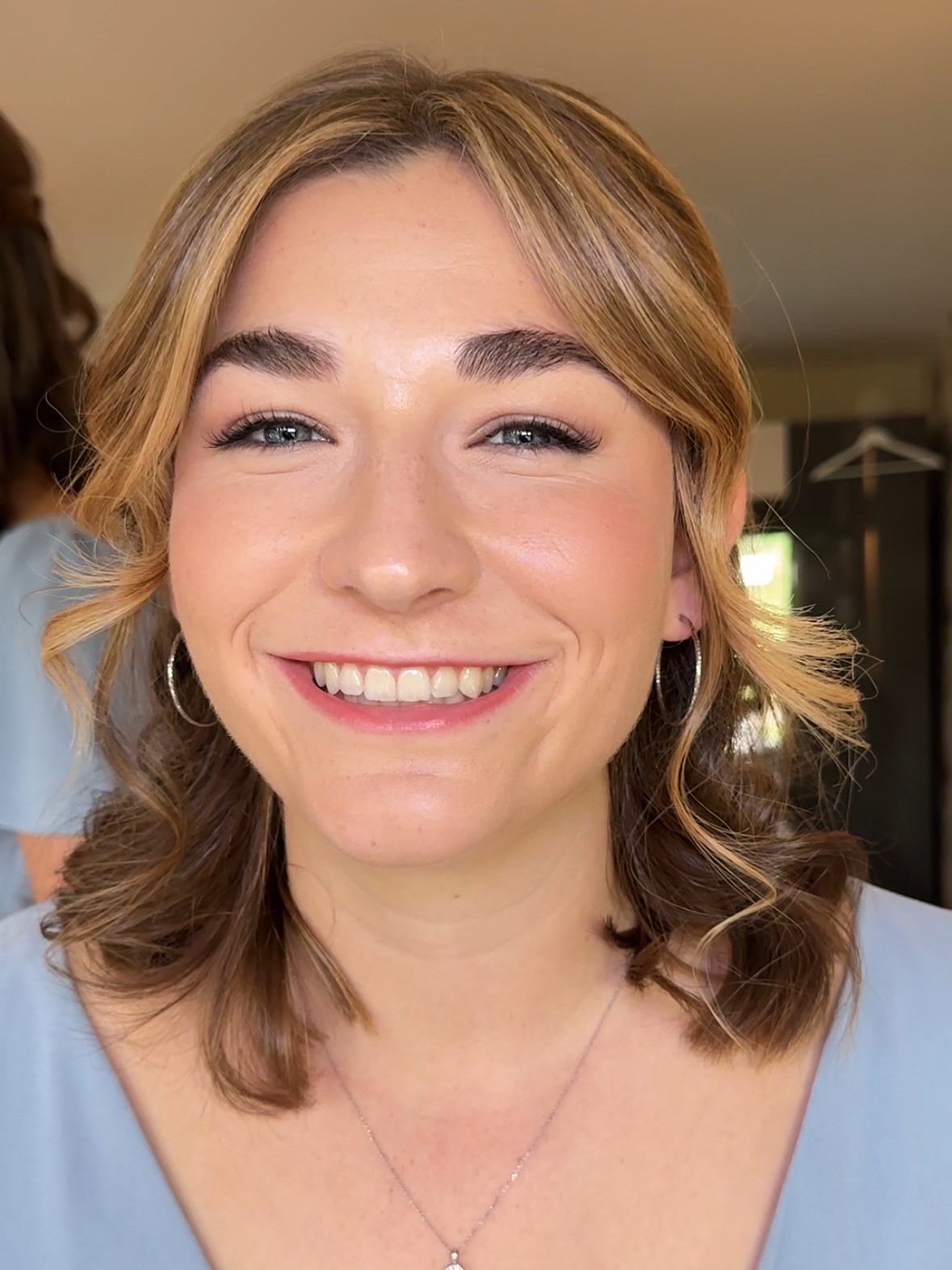 ✨Bridesmaid glow ✨
Soft, timeless glam for this beauty 💙 Natural skin, a subtle flush, and just the right pop on the eyes — perfect for a day full of love (and dancing, if the morning playlist was anything to go by)!
Award Winning Makeup Artist
Scottish Makeup Artist
Glasgow Makeup Artist
UK Makeup Artist
Destination Makeup Artist
Wedding Makeup
Bridal Makeup
Bridal Party Makeup
Bridesmaid Makeup
Beauty Makeup
Wedding Guest Makeup