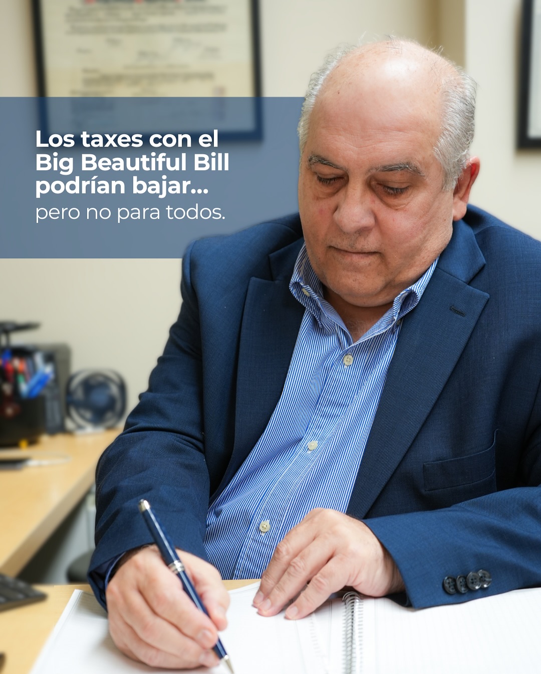 Si estás en el rango medio de ingresos, podrías ver alivios fiscales.
Pero si dependes de programas sociales o trabajas en sectores afectados por los recortes, es clave revisar tu presupuesto y planificar con cuidado.
Si necesitas ayuda no dudes en contactarme para trazar una estrategia que te beneficie segun tus necesidades. ¡Haz tu cita, hoy!