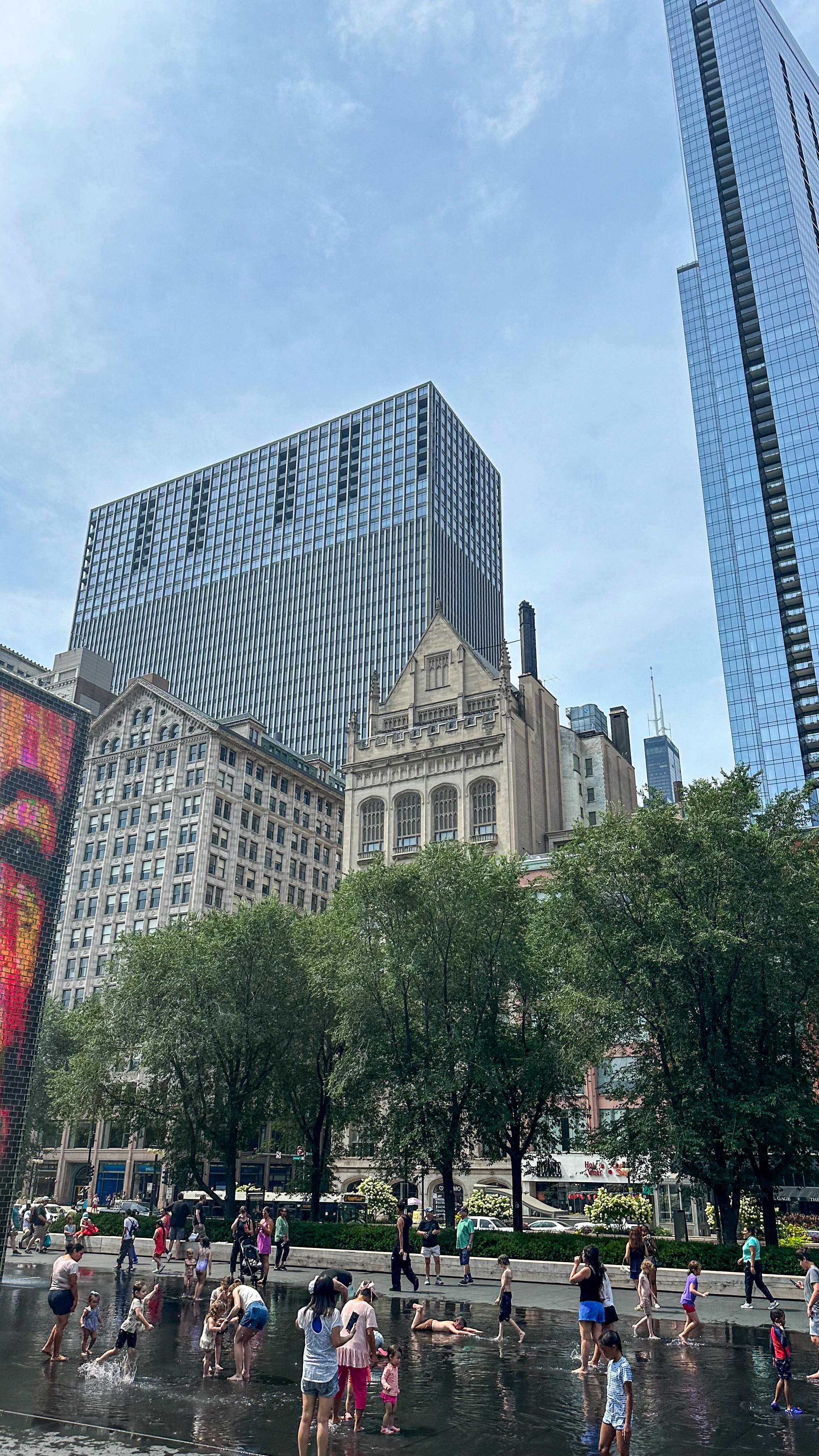 Summer in Chicago
.
.
.
#visitchitown #MiddleofEverything #chicago #windycity #chitown #MillenniumPark
