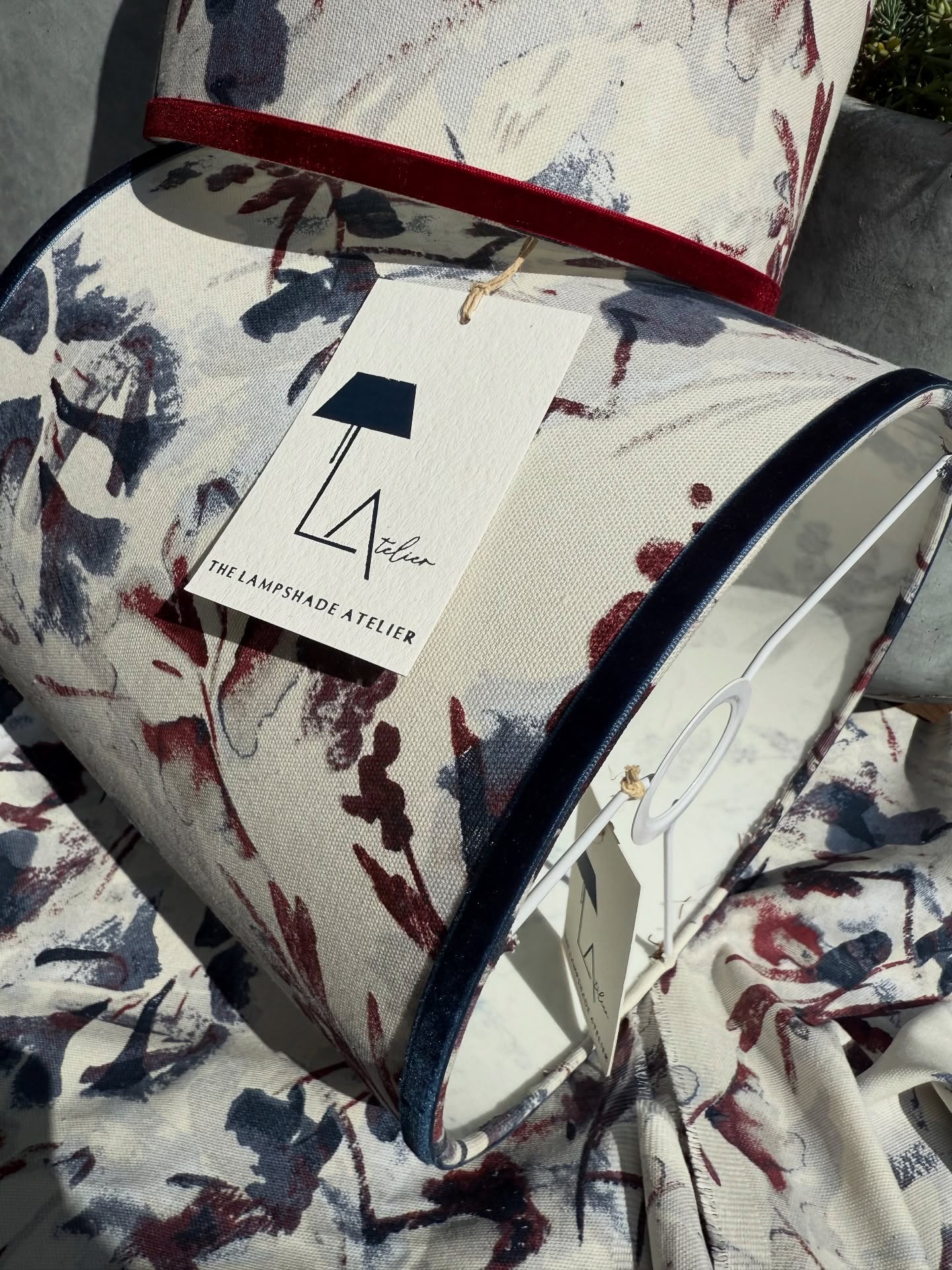 🍂 𝑯 𝒆 𝒍 𝒍 𝒐 𝑺 𝒆 𝒑 𝒕 𝒆 𝒎 𝒃 𝒆 𝒓 🍂
A month full of new beginnings, new ideas, and new projects taking shape. ✨
If you’re looking to refresh your home, take a peek at our latest lampshade designs — handmade to brighten your home in every way.
#helloseptember #newprojects #handmadelampshades #homedecor #lampshademaker #handcraftedlampshades
#homedecor #lightupyourhome #lighting #the_lampshade_atelier