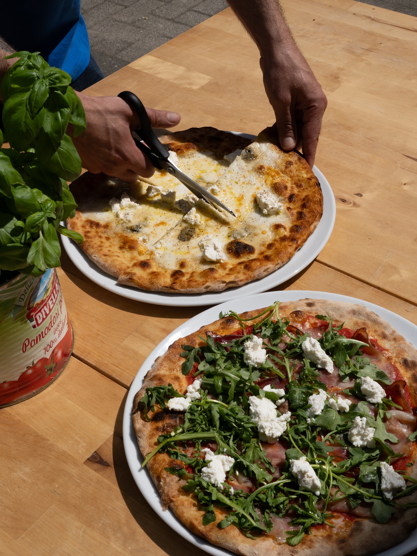 Nothing beats the perfect slice 🍕🔥 Crispy crust, melty cheese, and all the love in every bite. Who’s hungry? 😍
#PizzaLovers #PizzaTime #CheesePlease #FoodieLife #PizzaParty #InPizzaWeCrust #Foodstagram #PizzaAddict #SliceOfHeaven #Yum