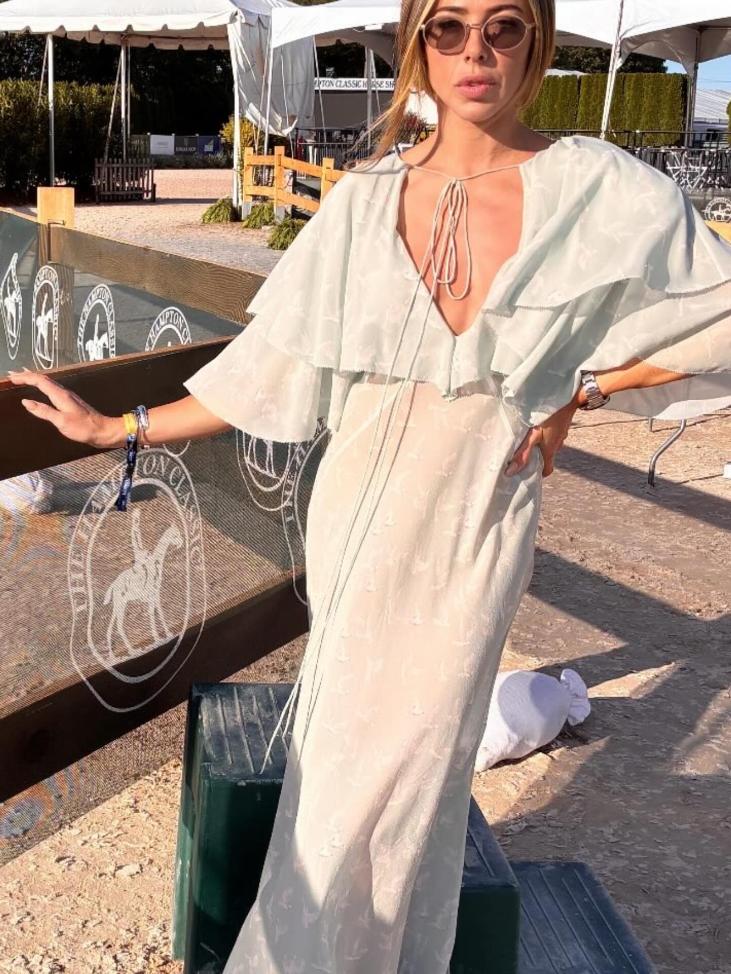 From champion rider to champion cheerleader 🏆🐎 She lights up the Hamptons Classic with both her spirit and her signature flawless tan @hannahselleck #HamptonsClassic #GloDealer #hamptons #Hampton’s style #hamptonstan #hamptonsspraytan #hamptonsmoms #hamptonsmobilebeauty #hamptonsbeauty #hamptonsbeautyconcierge #hamptonsbusiness #miami #nyc #utah #aspen #boca #palm