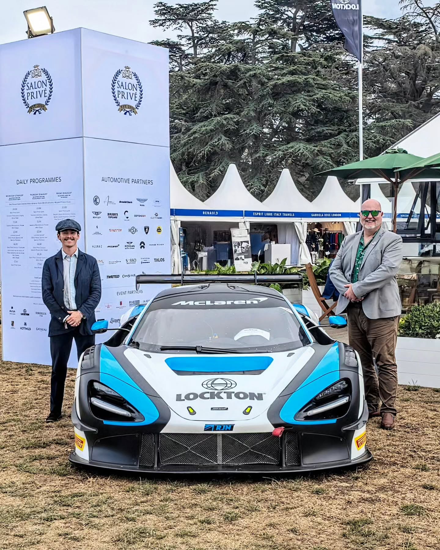 Made a quick pitstop to catch @lockton_performance at the @salonpriveuk today. 📸
Where we have our @team.rjn @mclaren.customerracing GT3 car on display 🏆
If you spot our McLaren race car snap a pic, and tag me & Lockton so we know you loved it 🩵🧡
Now on route to the @nuerburgring for the penultimate round of the @gtworldcheu Endurance 🏎️🛩️
#Racing #GT3 #McLaren #gtworld #formula1 #f1 #cars #motorsport #carinsurance