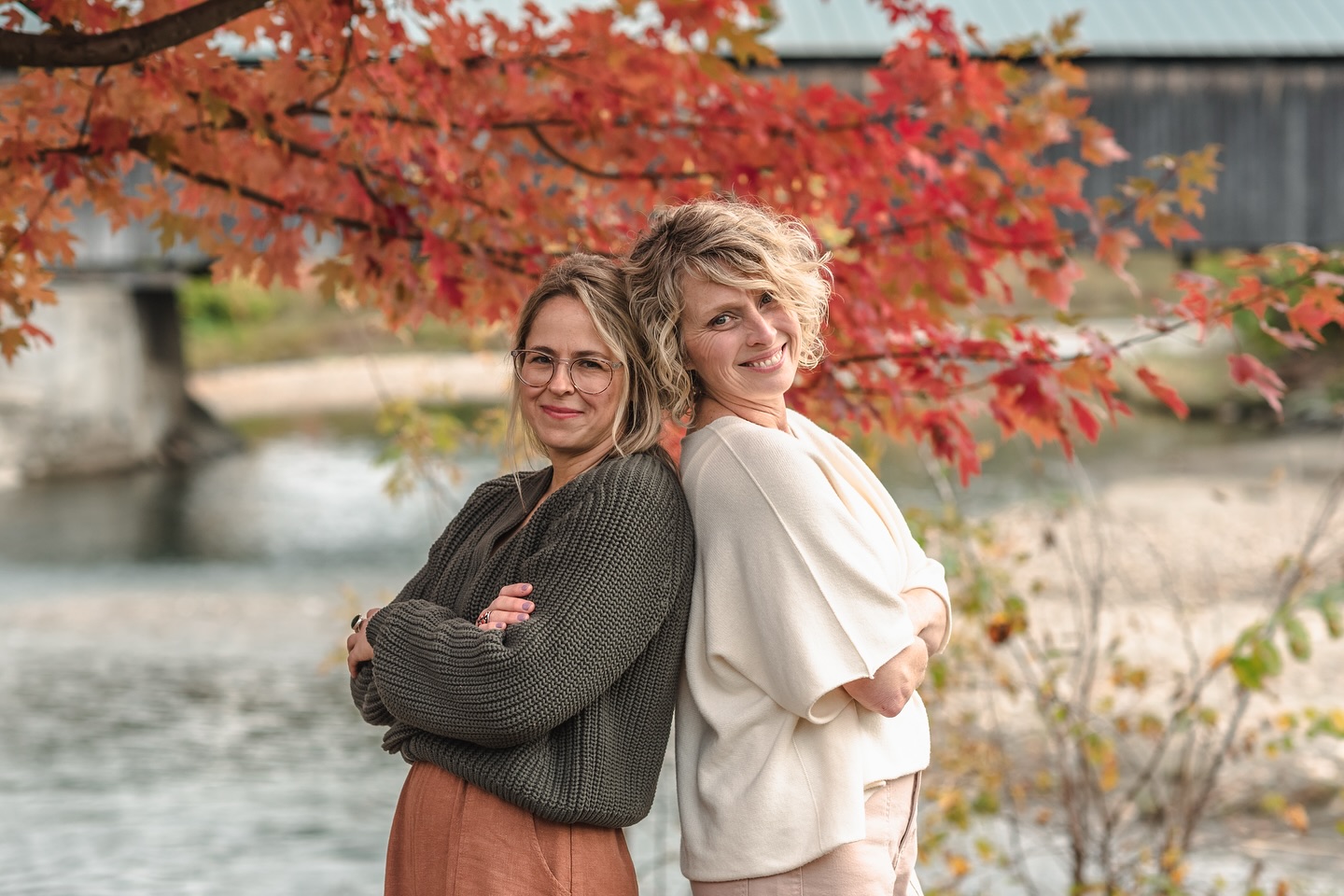 🍂 Fall in Vermont isn’t just beautiful- it’s the perfect time to elevate your brand.
➡️Here’s why:
✅The backdrop is already built for you: warm colors, golden light, and cozy textures that create a timeless, authentic look for your business.
✅You’ll get fresh content right when you need it most—before the holiday rush, when tourists are here and visibility is high.
✅A fall session means you’ll head into winter with a ready-to-use bank of images for your website, social media, and marketing campaigns. No scrambling, no gaps.
✅Fall is a season of momentum. Even if it’s busy, leaning into that energy now sets you up for a strong close to the year and a confident start to the next one.
📸 Branding photography isn’t just about having pretty pictures—it’s about building a framework for your business to grow from. And there’s no better time in Vermont than right now.
Learn more about my branding packages at my Linkinbio
And if you are visiting, own a second home or are lucky enough to live in the @themadrivervalley full time, please be sure to support your local small businesses:
@atidyplace_vt
@somedayboutiquevt
@stephaniegraceceramics
@product_think_tank
@vtartisansgallery
@corriganklein_artisanbuilders
@abdculture