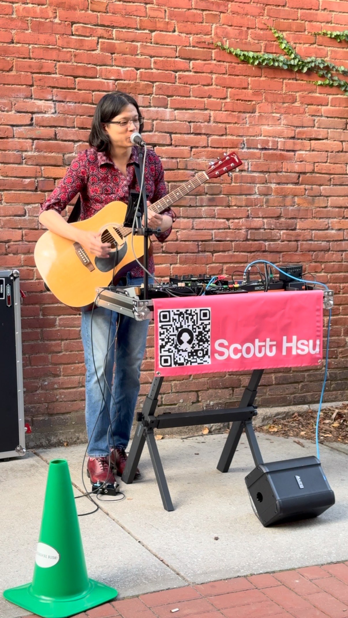 @scotthsumusic with THE quintessential Friday song 🎵