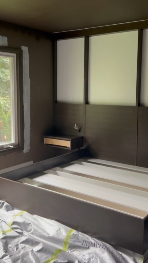 Custom is our love language.
We designed this stunning oak-stained headboard specifically for our Dundas project, and seeing it installed has us swooning over the details in this primary suite.
With wallpaper, integrated lighting, and rich layers of textiles still to come, this bedroom is only getting started...and we can’t wait to see it come to life in full.
Design: @hallhudustudio
✉️ info@hallhudu.com
🌐www.hallhudu.com
.
.
.
.
#interiordesign #hallhudustudio #custom #designinspiration #design #designideas #luxeathome #houseandgarden #houseandhome #inspiration #interiormoodboard #moodyinteriors #renovation #architecualdigest #curatedinteriors