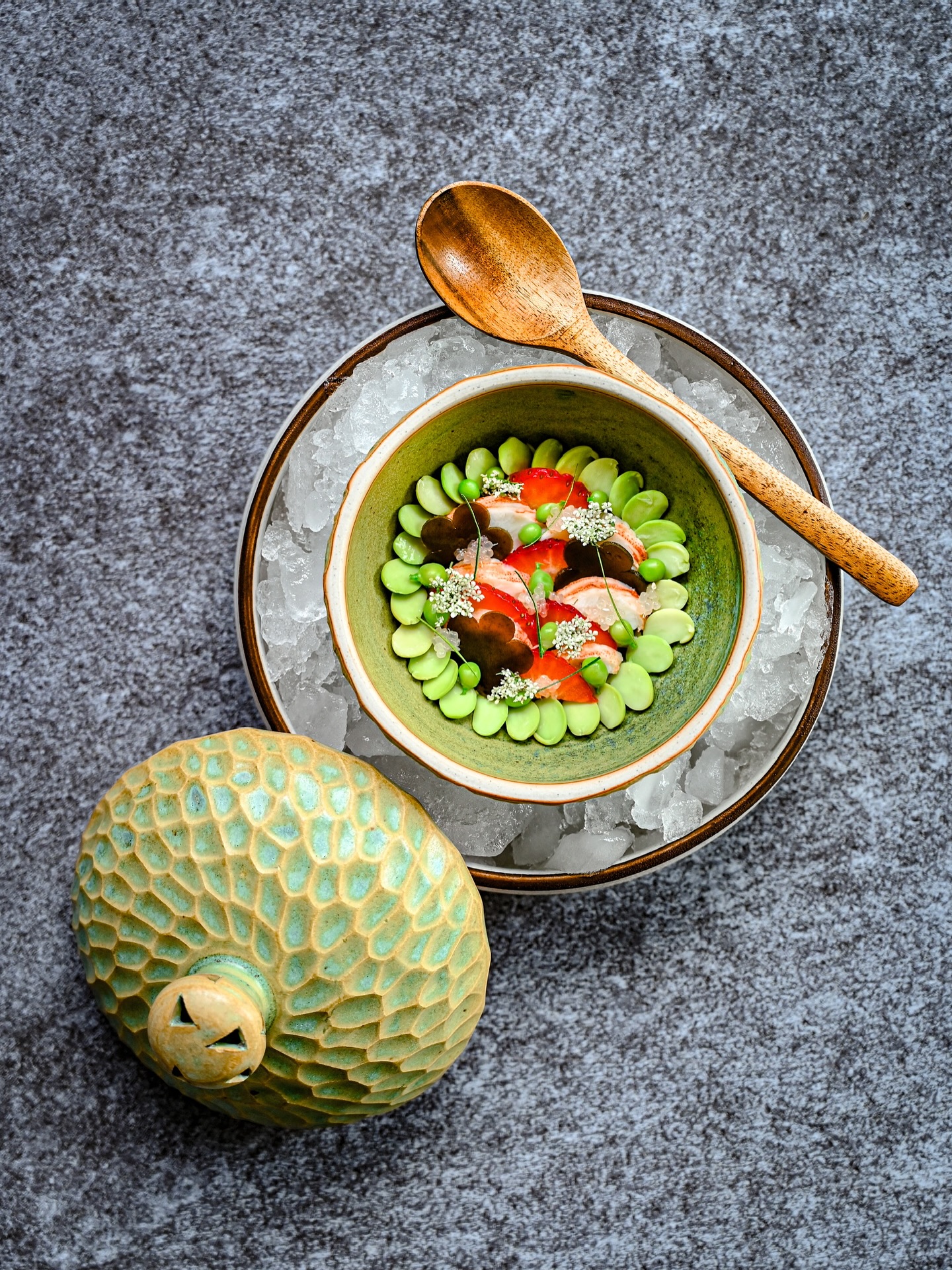 ✨ Chef’s Love Letter to Phuket ✨
Poached Phuket lobster with edamame, compressed strawberry & finger lime, bathed in chilled green tomato–kombu water and kaffir lime oil. 🌊🍓🍋
A tribute to the island’s sea and land—where every flavor tells Phuket’s story.
#PhuketLobster #PhuketFineDining #LaromeByTheSea #MichelinGuideThailand #PhuketRestaurants