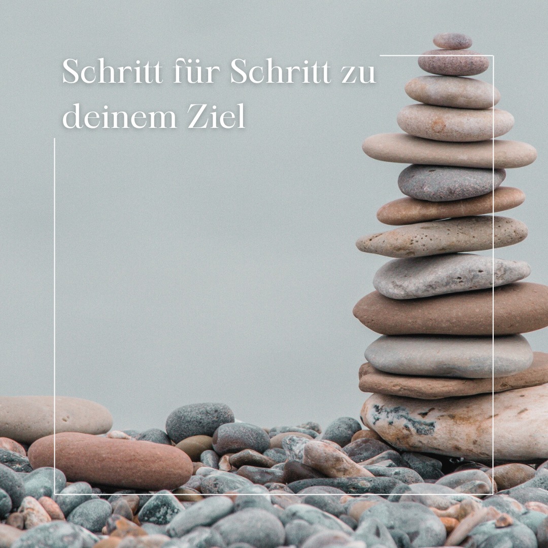 🎯 Schritt für Schritt zu deinem Ziel
Ein Ziel gibt deinem Weg Richtung und Sinn.
Es zeigt, wohin deine Schritte führen dürfen – und schenkt dir die Kraft, dranzubleiben.
Manchmal reicht schon ein kleiner Stein, um loszugehen. Gemeinsam stapeln wir diese Steine zu deinem persönlichen „Steinmännchen“.
Jeder einzelne steht für Fortschritt, Stabilität und das Vertrauen, dass du deinem Ziel näherkommst.
➡️ Vereinbare jetzt deinen Termin und lege den ersten Stein (ich habe gaaanz viele davon in der Praxis 🥰) auf deinem Weg zur Gesundheit!
#zielvoraugen #gesundheitsweg #naturheilkunde #schrittfürschritt #innerebalance #worklifebalance #stolzaufdich❤️ #gesundheit #psychischegesundheit #aarau #stadtaarau #psychosozialeberatung #holistischegesundheit #schweiz #ernährungstherapie #ernährungsumstellung #dubistgutsowiedubist #selfcare #mindset #healthylifestyle, #healthcoach, #healthyliving