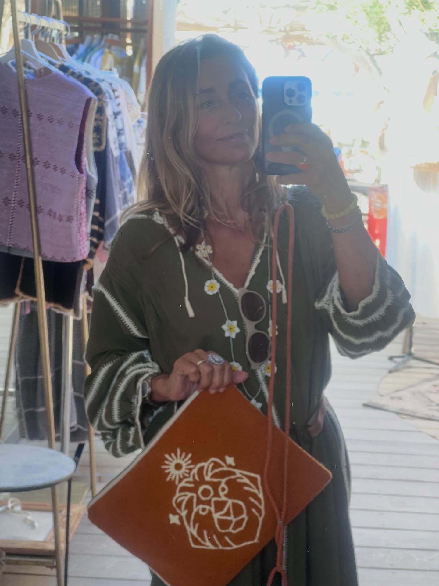 Les pop up éphémères sont trop chouettes … toujours de belles rencontres 🥰#cabanebambou @by.elote