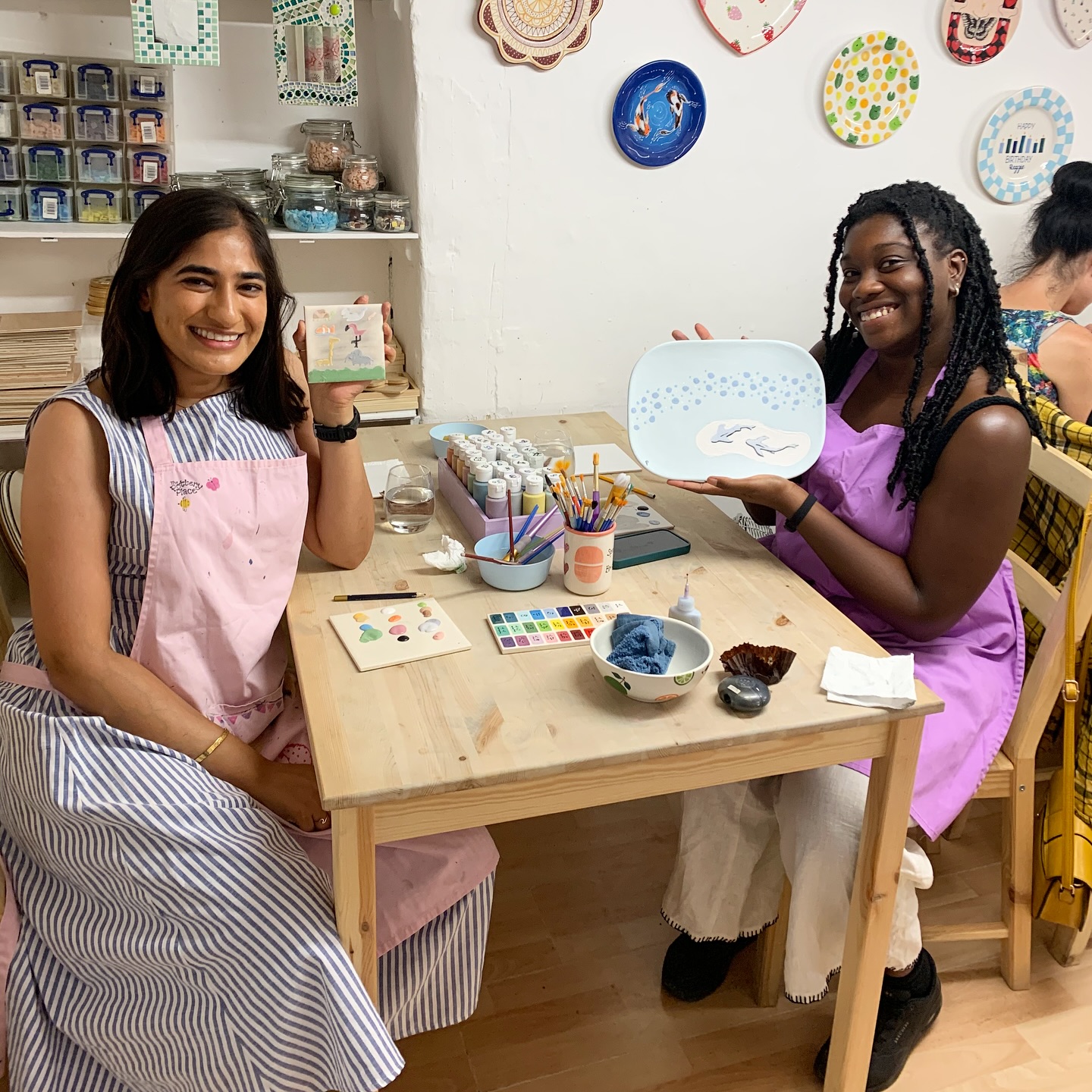 Friday Nights at The Pottery Place
We’ve had a great few weeks at our Friday evening workshops. We have plenty more events to come in the next few months so keep an eye out on our socials to hear all about them 🎨 It won’t be along until our customer favourite Christmas workshops are back! 🎄