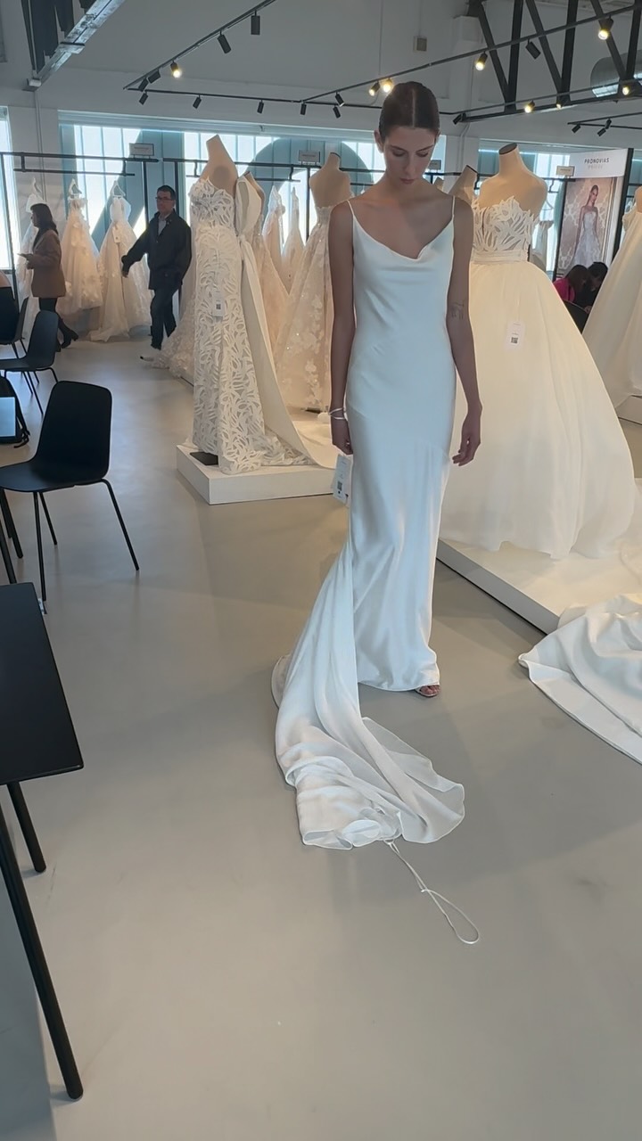 #2026BridalCollection
@pronovias #pronoviaspartner #bridal #wedding #bride2025