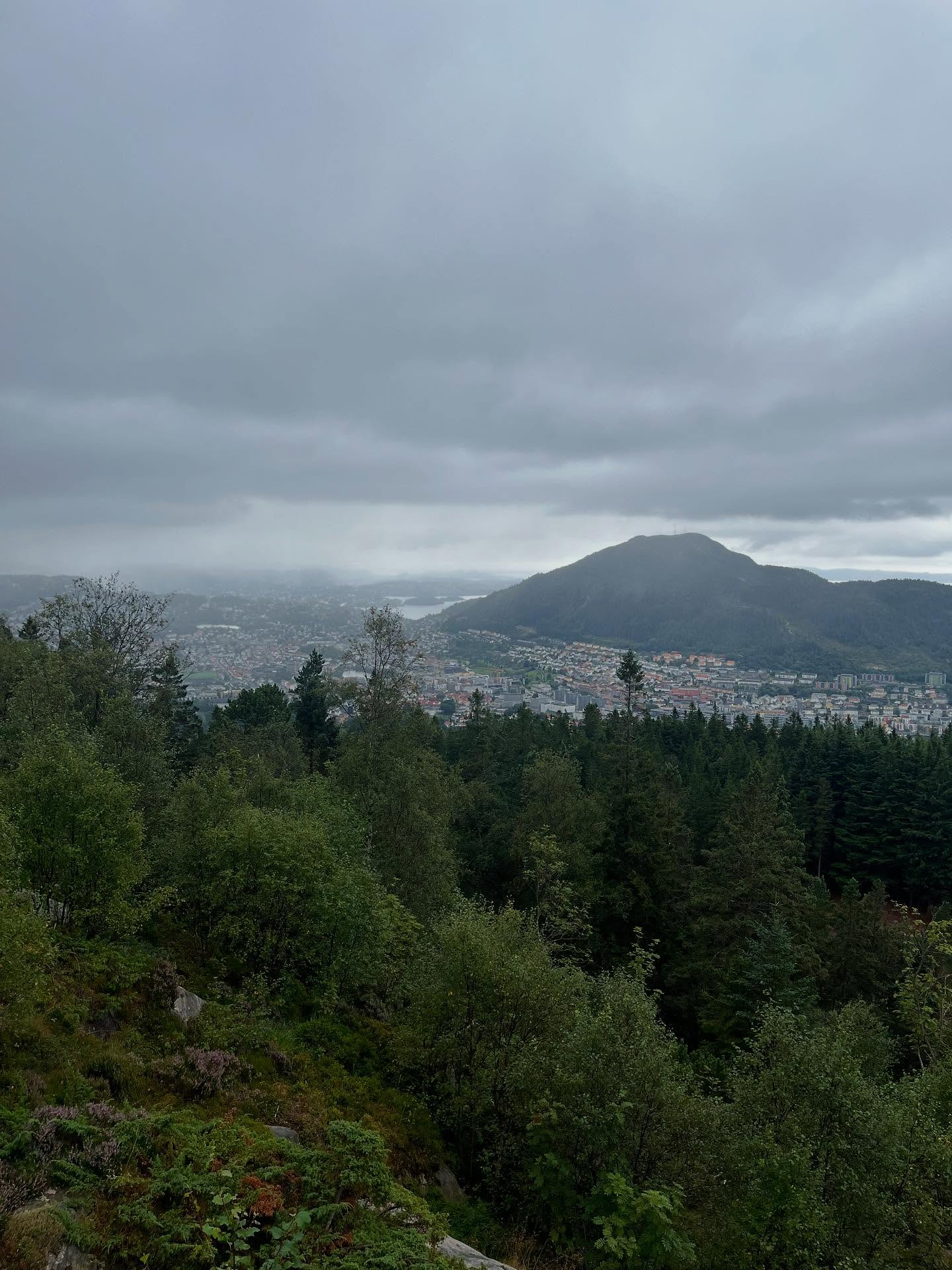 August slipped away, in Norway, in Rye, in Georgia, but I don’t mind because I love September anyway. #august #travel #writerslife #solotravel #grouptravel #norway #georgia