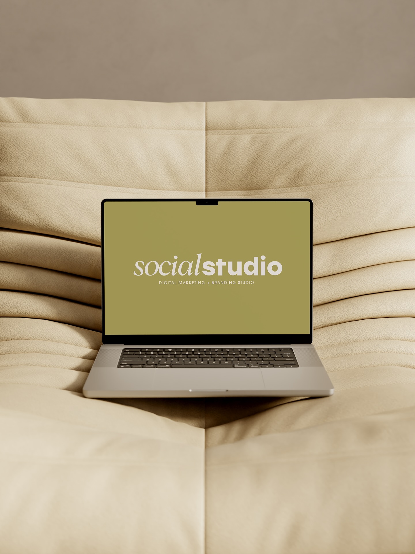 This began as a solo practice.
A laptop, a handful of clients, and the belief that brands deserve more than templates and trends.
Today, The Social Studio launches: a space where strategy leads, creativity follows, and brands finally get the clarity they need to grow ✨