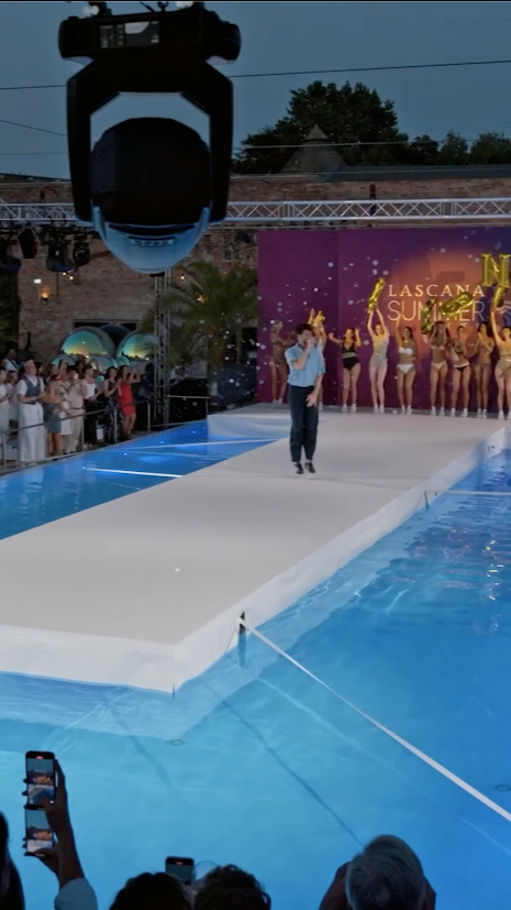 Another beautiful show for the books! Our first show on a floating Catwalk, we love challenges and this just came out amazing. Our client & the guests loved the show and we did too! Thanks to our client, all models, the team and everyone involved! @lascanaofficial #showproduction @ivorymediagroup #creativedirector @rogersery