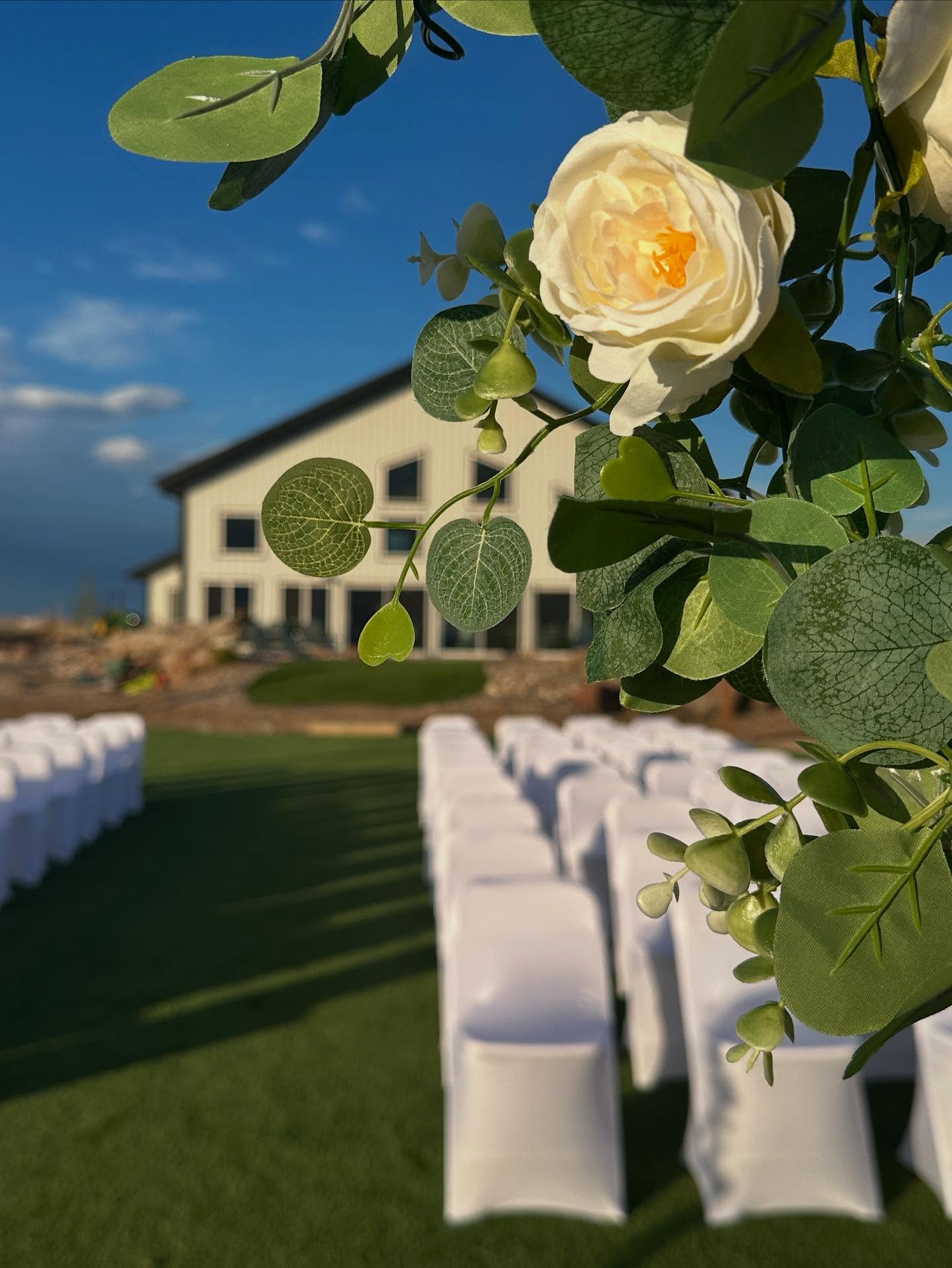 Escape to Waves of Wyoming 🌊🌿
Where 5,200 square feet of modern elegance meets the wild beauty of the West.
🏡 6 spacious bedrooms with immersive themed designs
⛳ Private putting green for laid-back luxury
💧 A breathtaking 100-ft water feature that flows through the heart of the property
💍 Expansive ceremony lawn ready for your “I do” moment
Whether you’re planning a wedding, retreat, or unforgettable celebration—this 116-acre haven near Glendo Reservoir is your dream destination.
🔗Explore more at wavesofwyomingweddingsandevents.com
#WavesOfWyoming #WyomingWeddings #DestinationWedding #WesternElegance #MountainViews #LuxuryVenue #SayIDoInWyoming