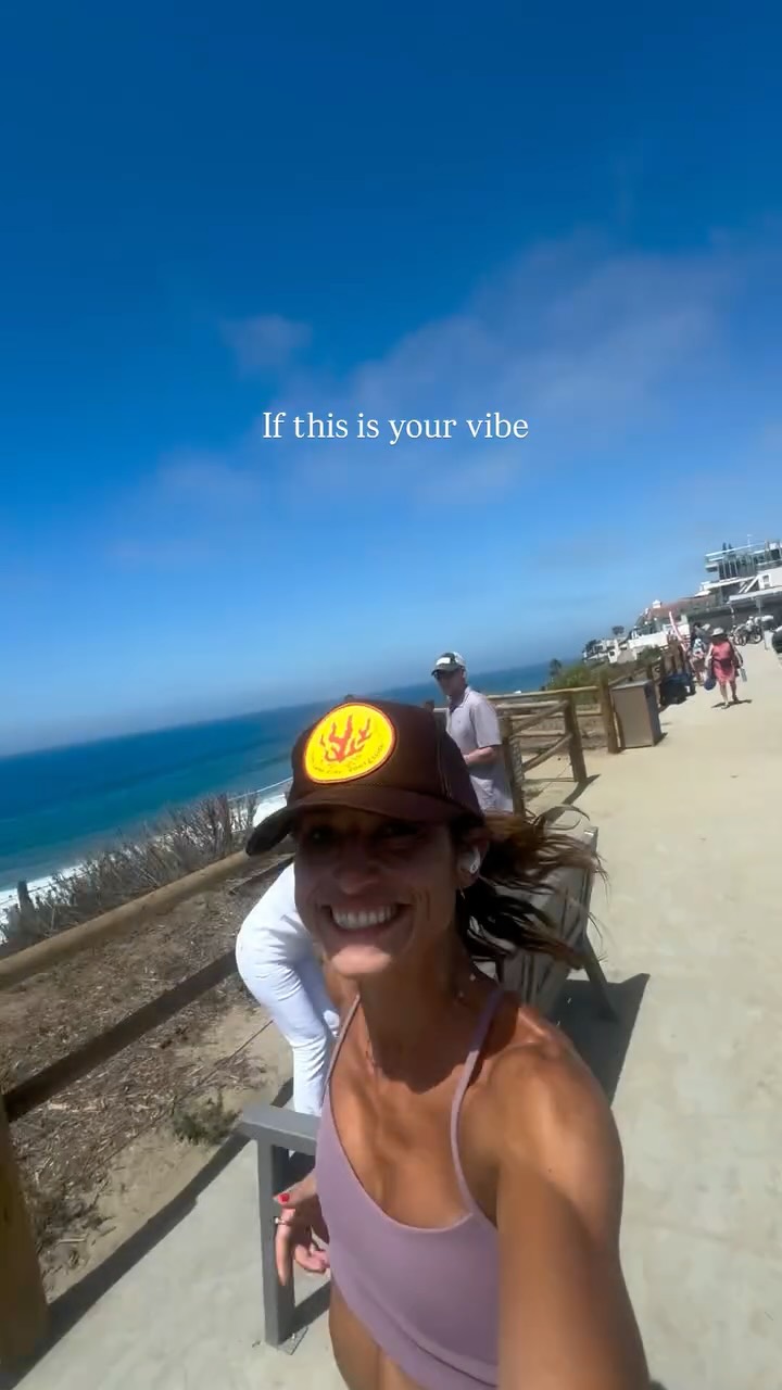 Play is medicine 🍓
WHO says strong friendships = 50% lower risk of early death (!!)
Joy > stress, always & especially in community