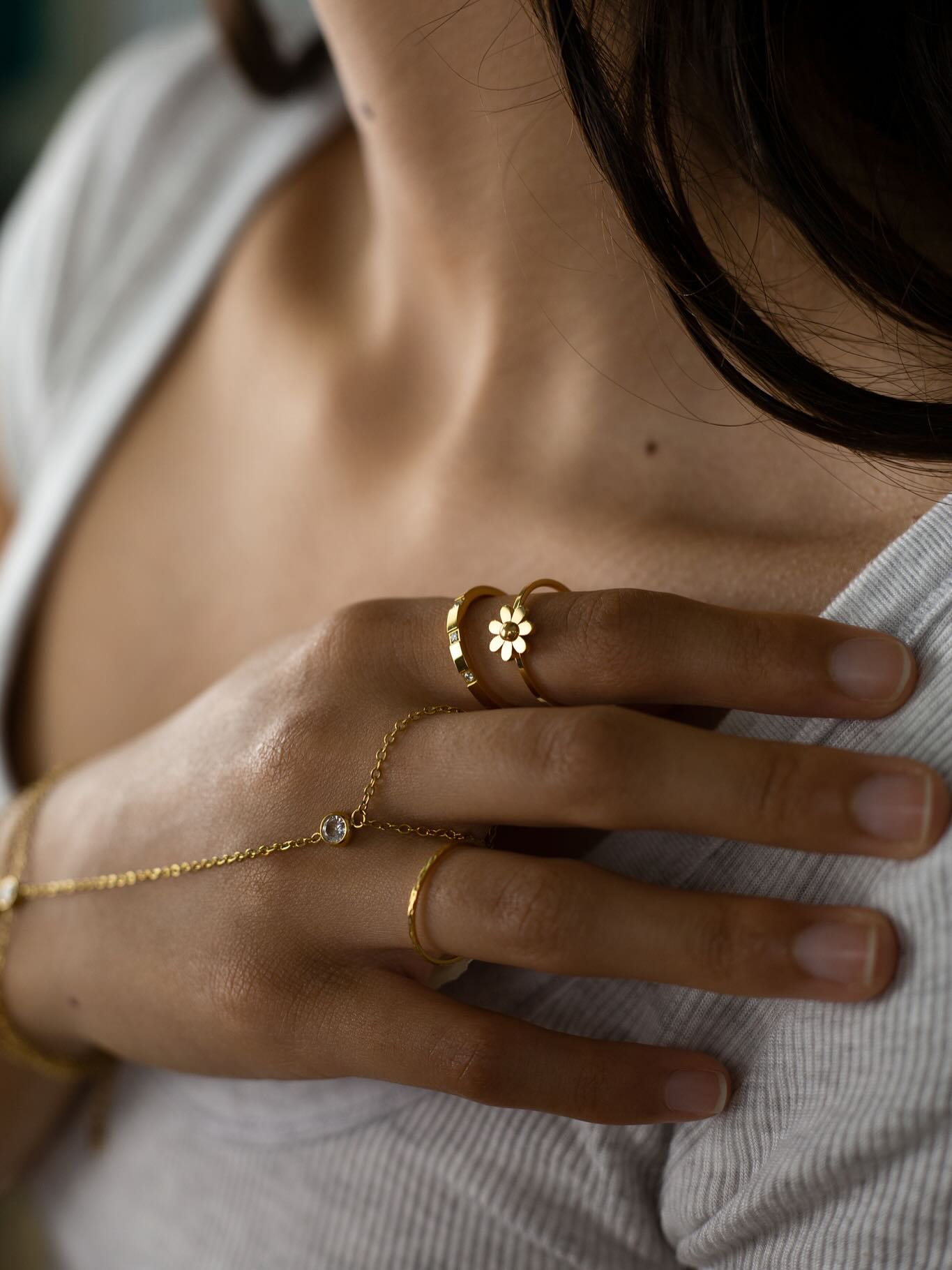 Did you know there are several psychological and even cultural theories that suggest jewelry can brighten your mood?
1. Color Psychology & Gemstone Influence
Bright, reflective, or colorful jewelry can have a similar effect to clothing colors — stimulating emotions.For example, yellow/gold tones are associated with warmth and energy, while blues and greens (like sapphires or emeralds) are linked to calmness.Gemstone lore (though not scientific) also suggests that stones “carry energies” — e.g., amethyst for tranquility, rose quartz for love, citrine for positivity.
2. The “Enclothed Cognition” Effect
This is a psychology term that describes how what we wear influences how we feel and behave.Jewelry, being part of self-adornment, can make someone feel more confident, put-together, or expressive — which in turn boosts mood.
3. Reward & Association
Jewelry is often tied to celebration, achievement, love, or milestones (weddings, anniversaries, birthdays). Wearing it can subconsciously trigger positive memories and emotions.Because jewelry is often received as a gift, it carries emotional weight, making the wearer feel valued or cherished.
4. Shine & Sensory Appeal
Humans are naturally drawn to sparkle and shine (evolutionary psychology suggests it mimics the visual cue of water, a survival resource). Sparkling jewelry can literally “light up” the senses and bring joy.
5. Personal Identity & Self-Expression
Jewelry helps people express individuality or style. Feeling “authentic” in your self-presentation is linked to improved mood and confidence.So while there isn’t a single scientific “theory of jewelry and mood,” there’s a mix of psychological principles (color, cognition, self-expression) and cultural associations (gifting, symbolism, sparkle) that explain why jewelry can brighten your mood.