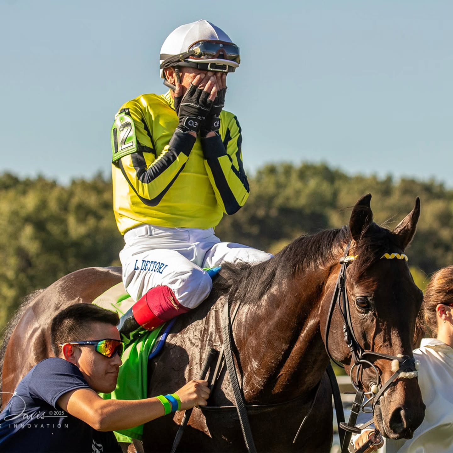 Great champions battle through personal lows to excel in their field. An emotional @frankiedettori_ after winning the Nashville Derby recalling and honoring his best friend "Big Dunc" who he lost two weeks ago. Condolences, Frankie.
