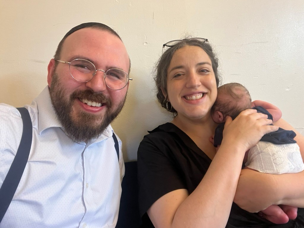 Mazel Tov to baby Shaul Ben Devorah! ⭐️⭐️⭐️⭐️⭐️
Dora—this amazing single mom by choice, with her supportive mother, sisters, and father—brought the whole family together to welcome the first baby boy in the family in quite some time. 💙
Here’s what she shared:
“Rabbi Lawrence was phenomenal at every stage of the ceremony. He made sure everyone—from observant Jews to non-Jews attending their first event—could understand and feel included. Guests are still talking about how moving it was, even weeks later. His aftercare instructions and quick responses gave me so much confidence as a first-time single mom. I can’t recommend him more highly!”
Mazel Tov again to this powerhouse family! 🕊️
#MazelTov #JewishJoy #FamilyCelebration #NewBaby #TraditionAndJoy #JewishCommunity #Simcha #FamilyLove #CulturalHeritage #SpecialMoments