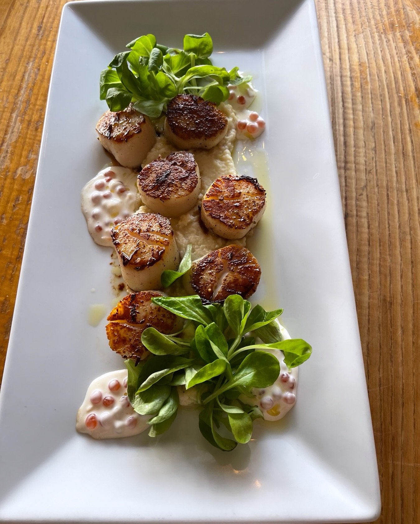 Seared Scallops with Caviar Cream - This weeks fantastic market fish!